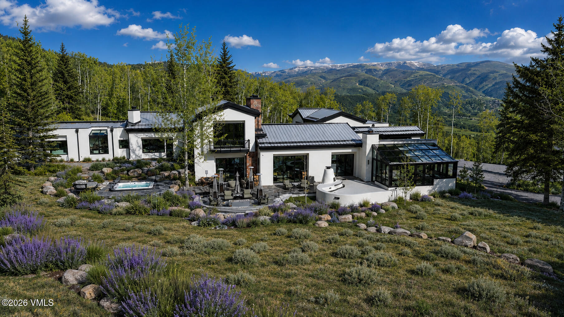 1275 Pilgrim Drive