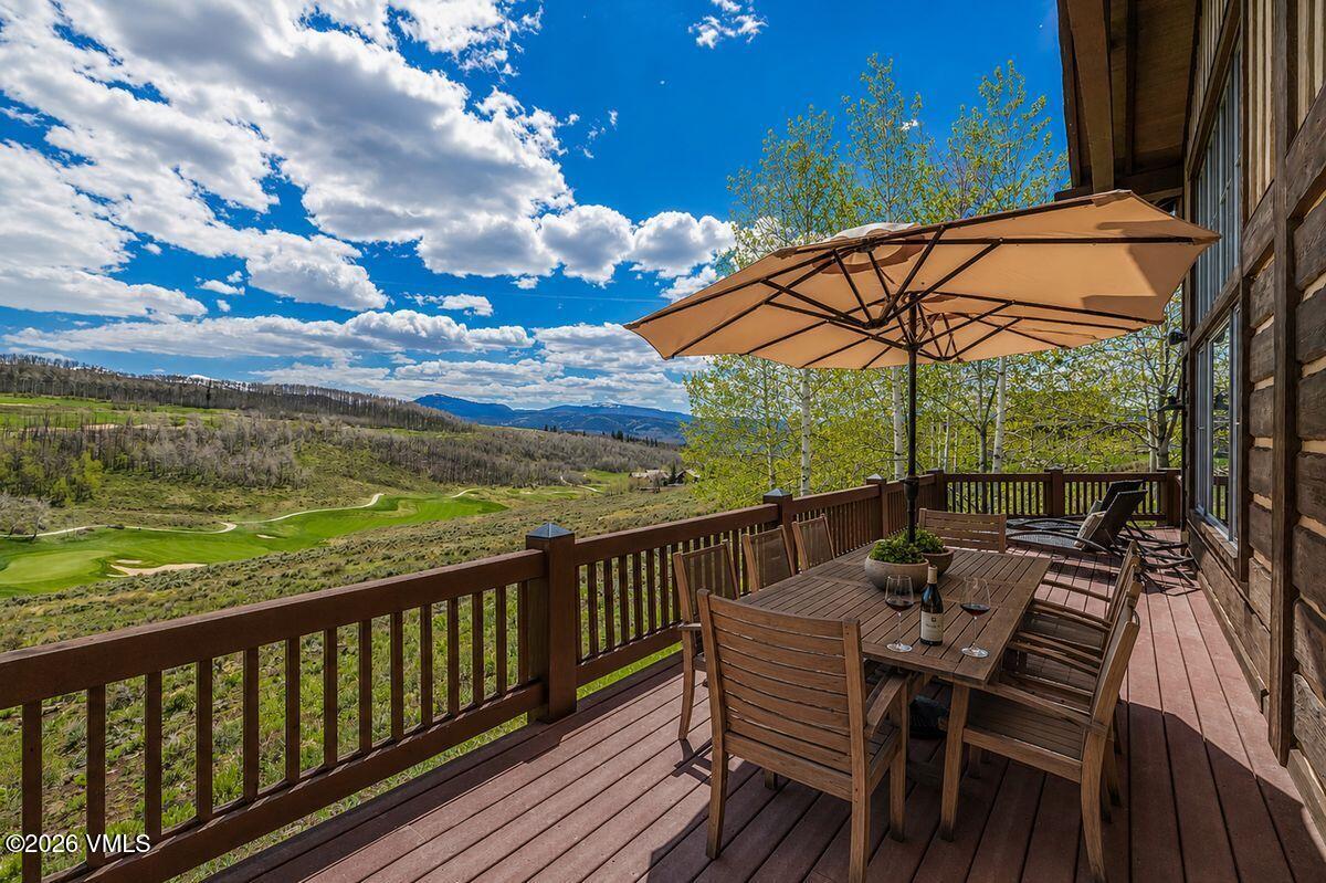 1092 The Summit Trail