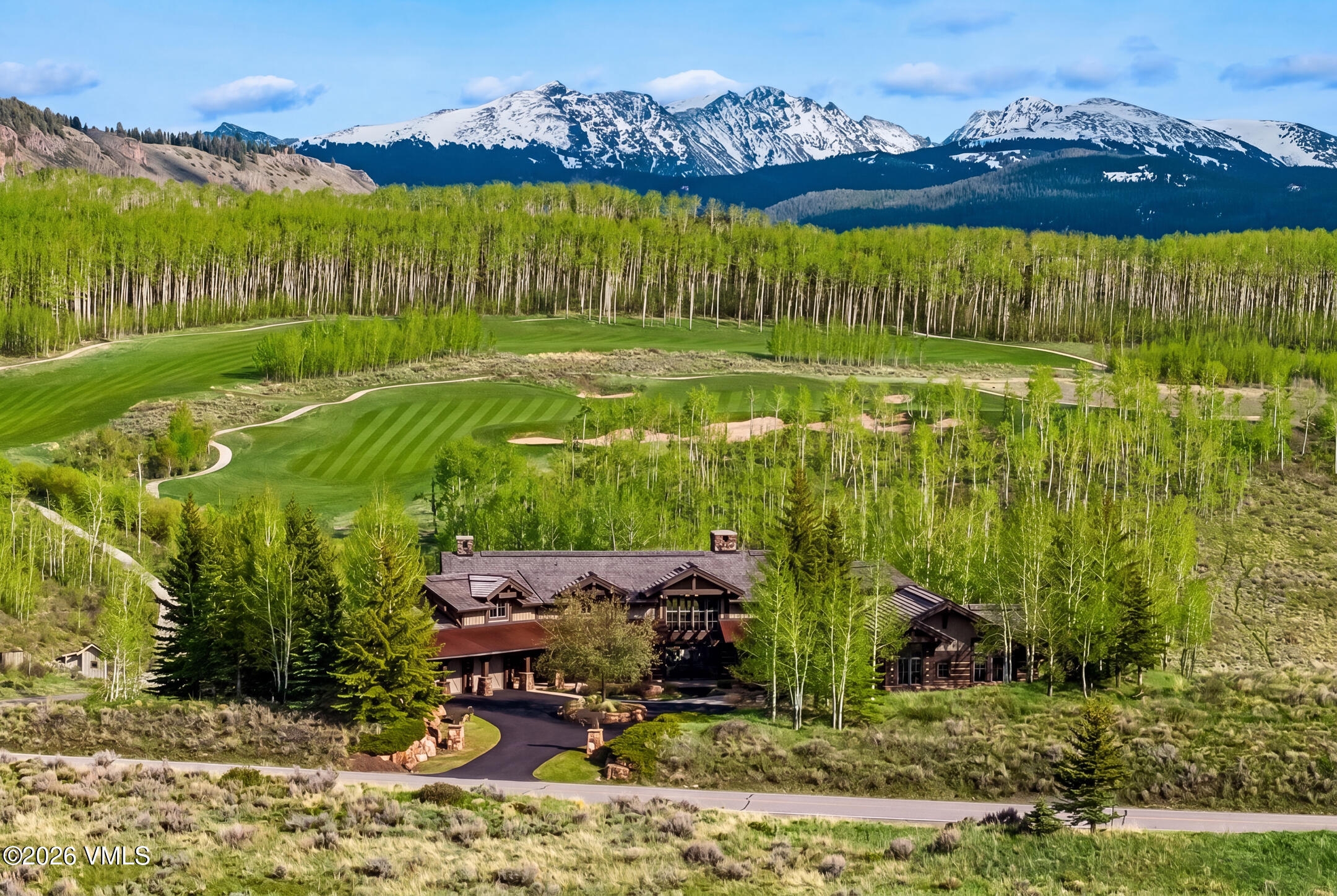 1092 The Summit Trail