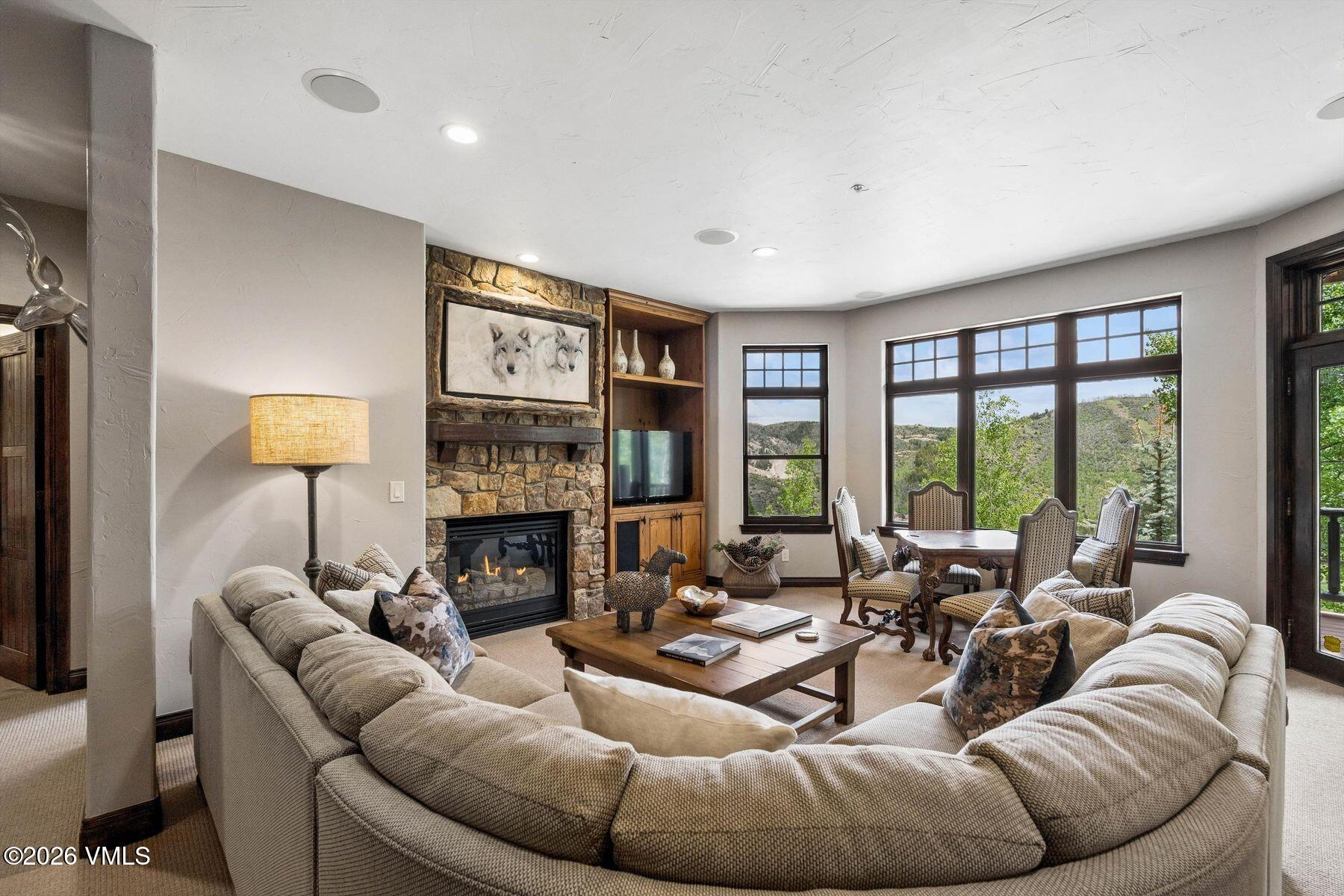 35 Stag Gulch Court