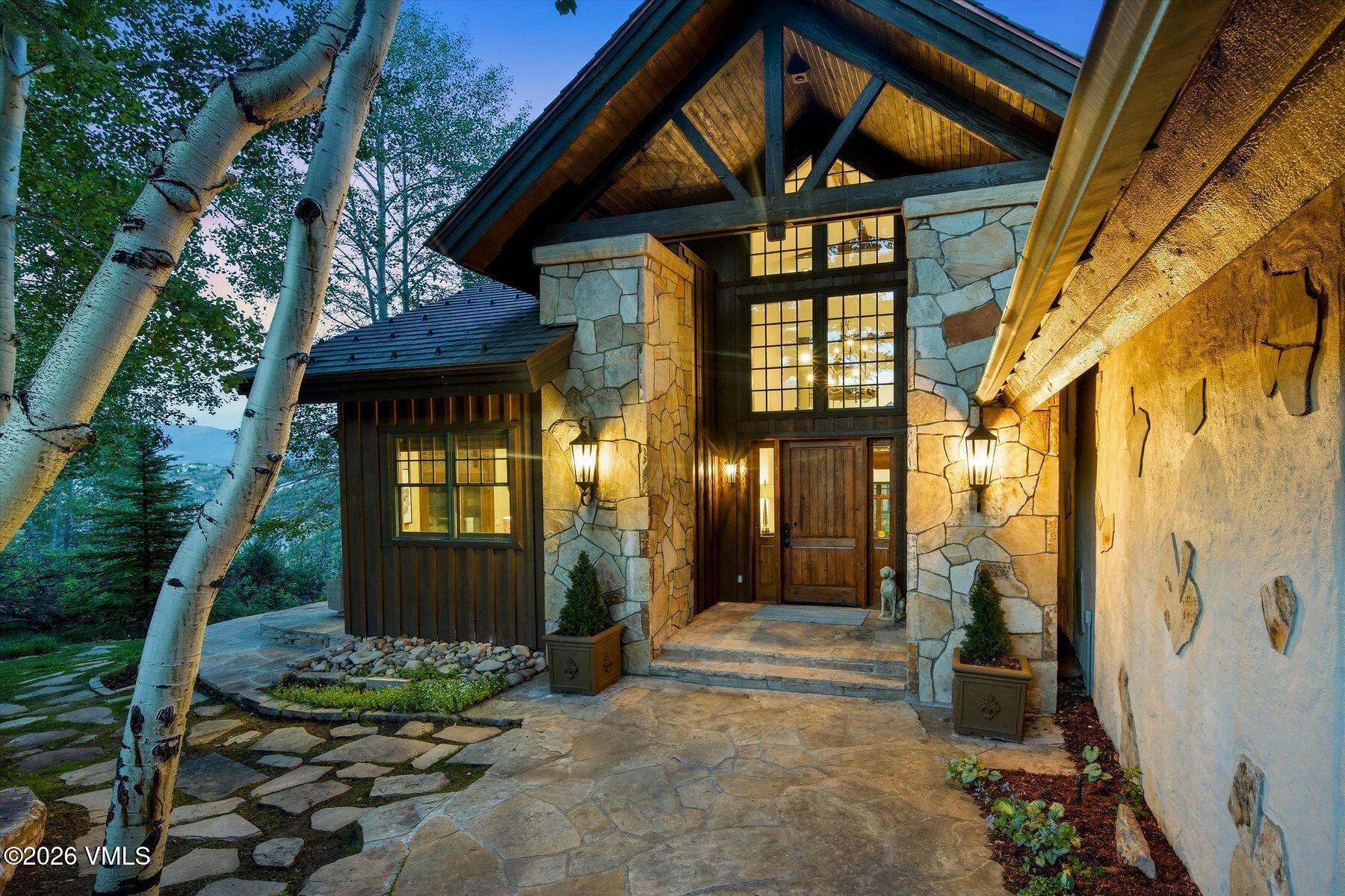 35 Stag Gulch Court