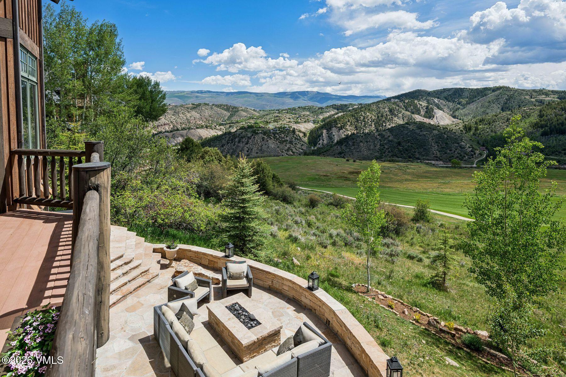 35 Stag Gulch Court