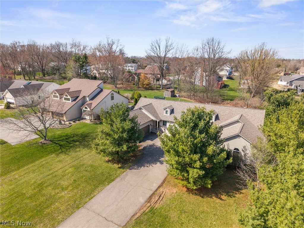 3580 & 3582 E Western Reserve Road