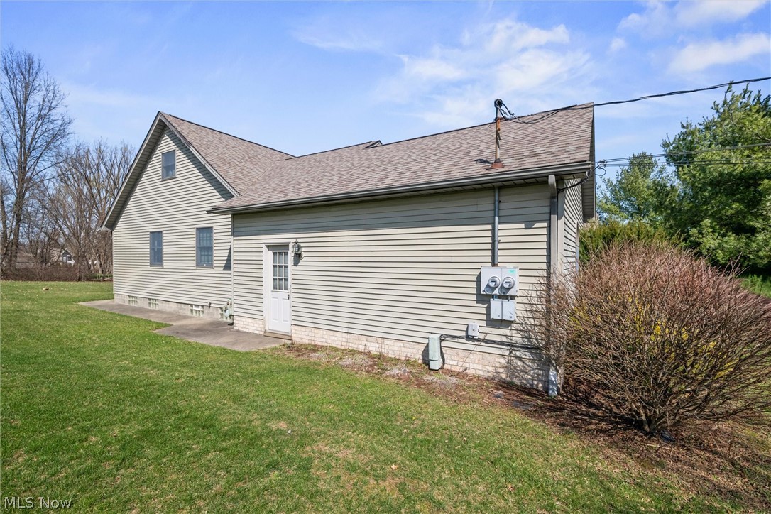 3580 & 3582 E Western Reserve Road