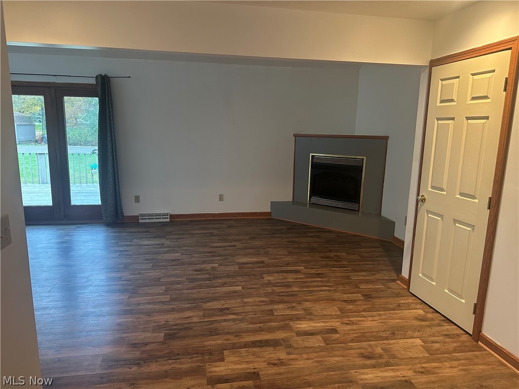 3580 & 3582 E Western Reserve Road