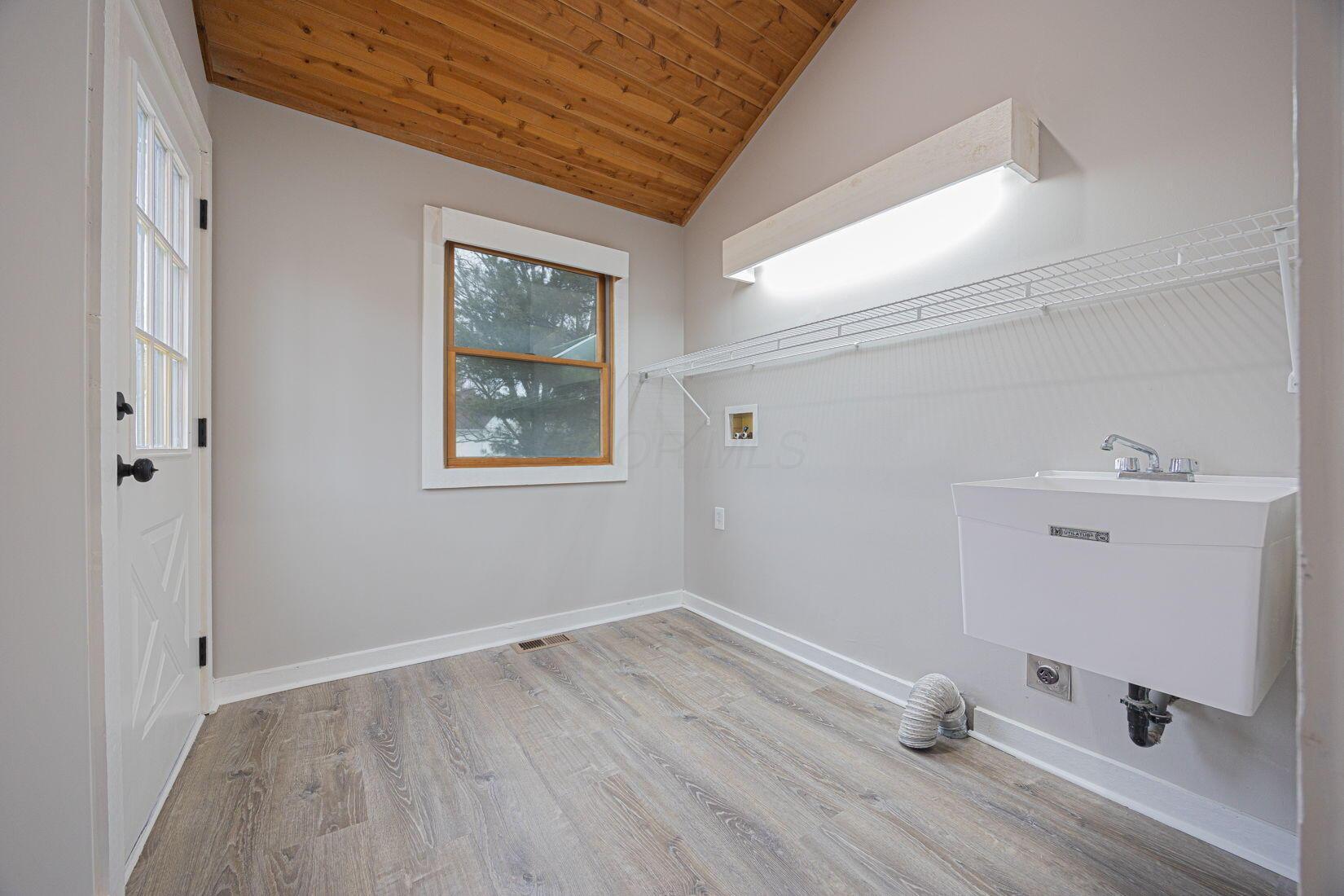 12052 Peppermill Lane