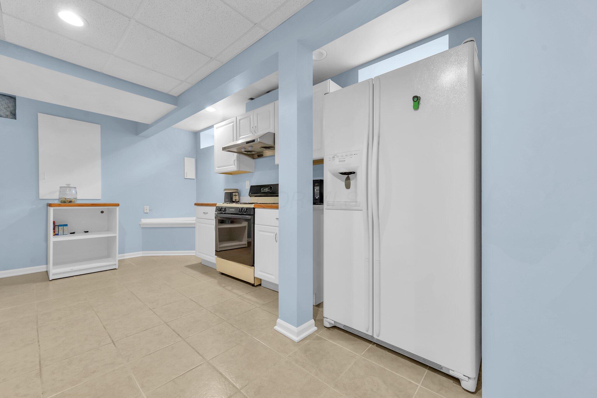 6598 Estate View Drive S