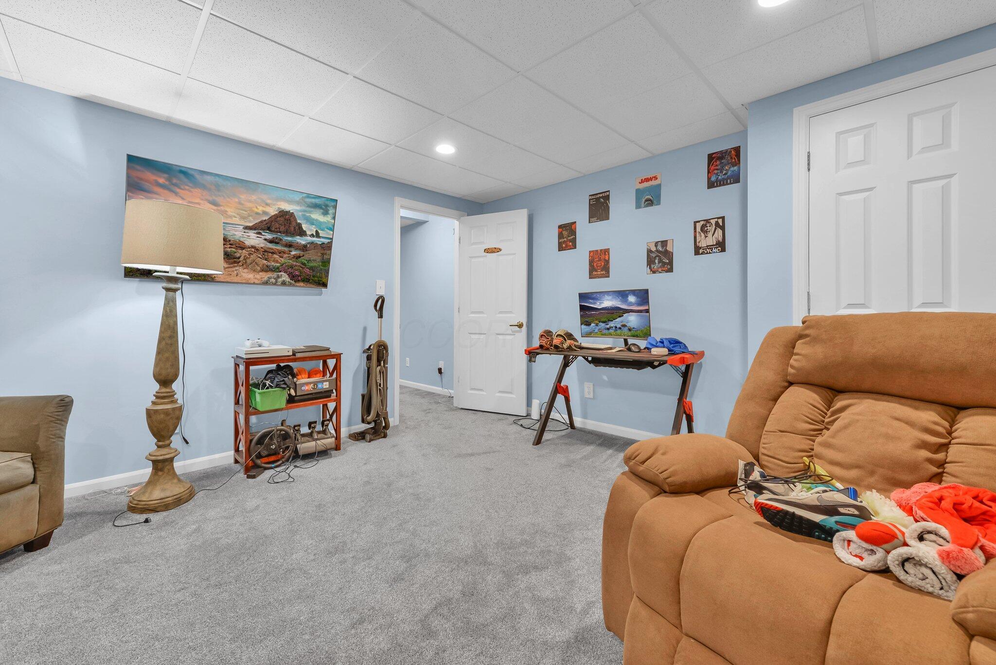 6598 Estate View Drive S