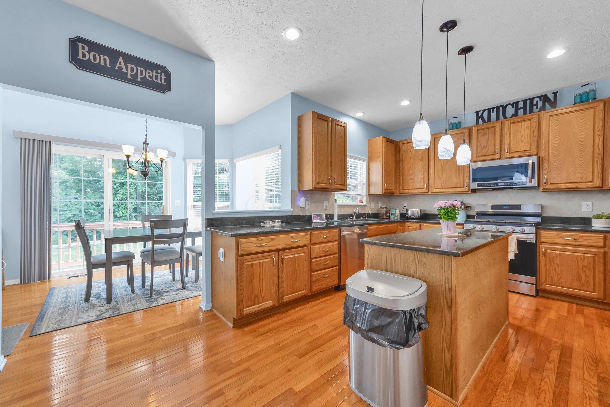 6598 Estate View Drive S