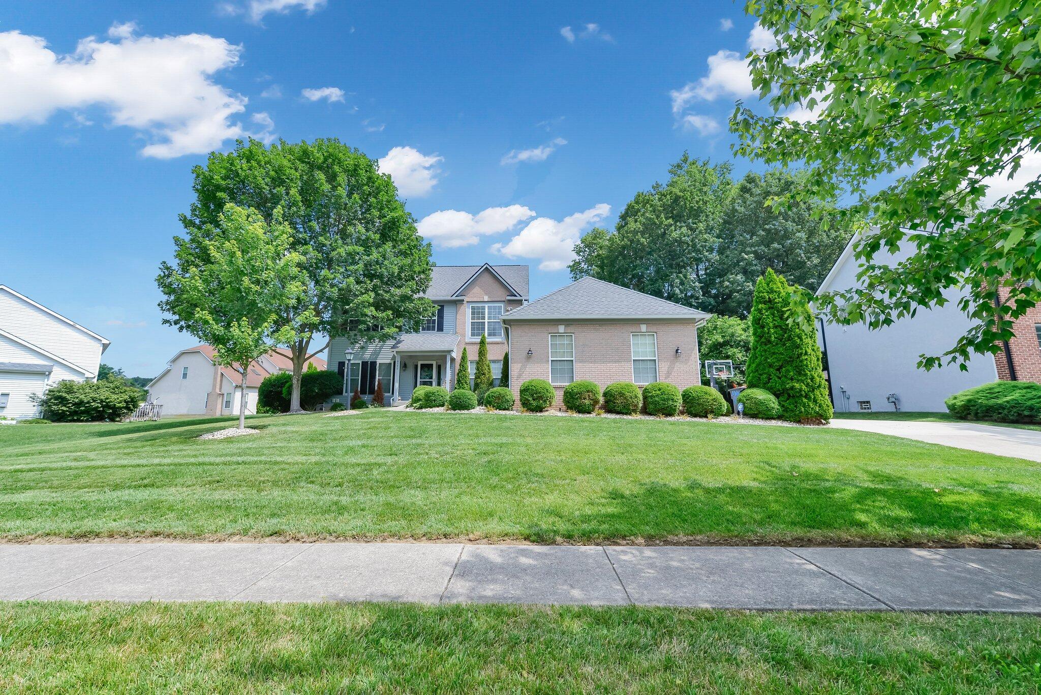 6598 Estate View Drive S