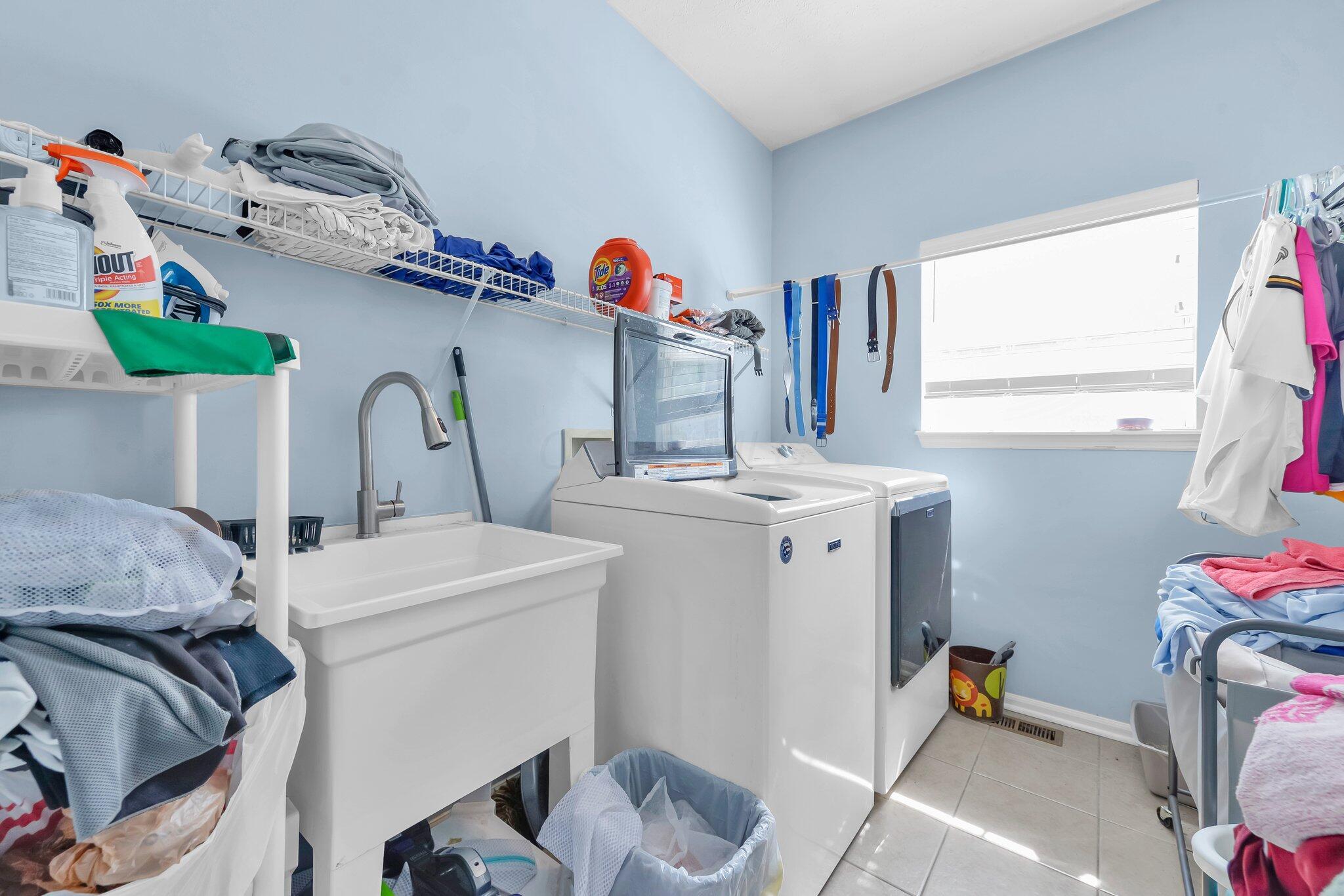 6598 Estate View Drive S