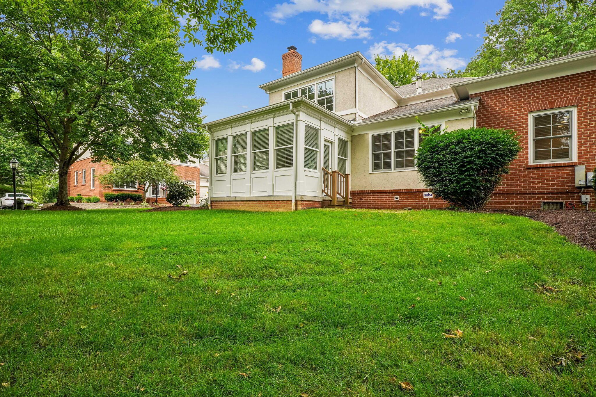 1349 White Oak Lane