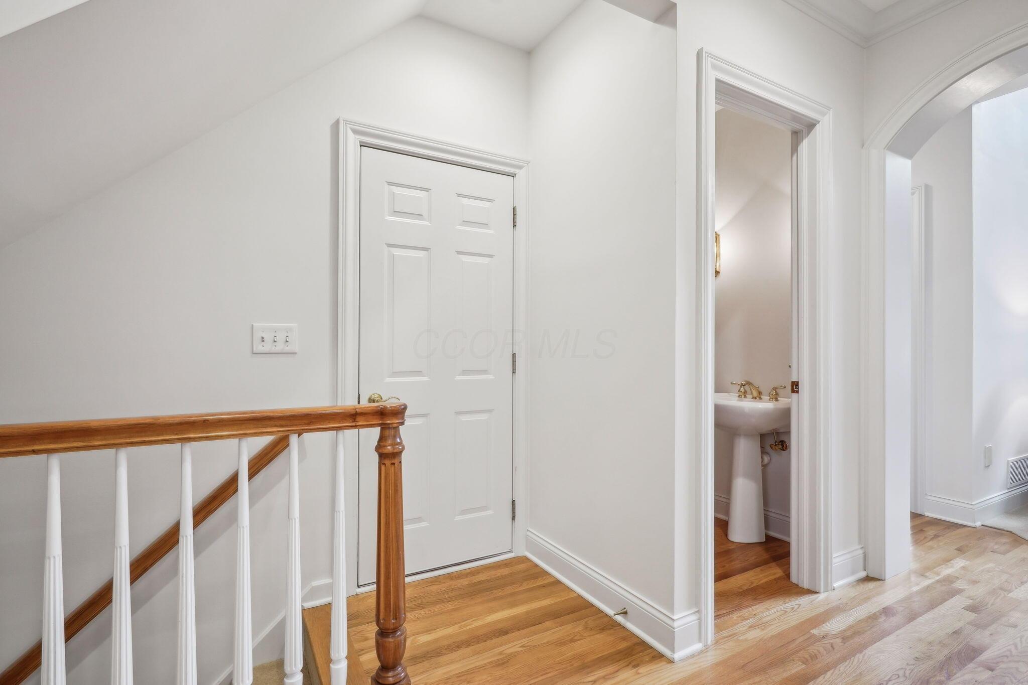 1349 White Oak Lane