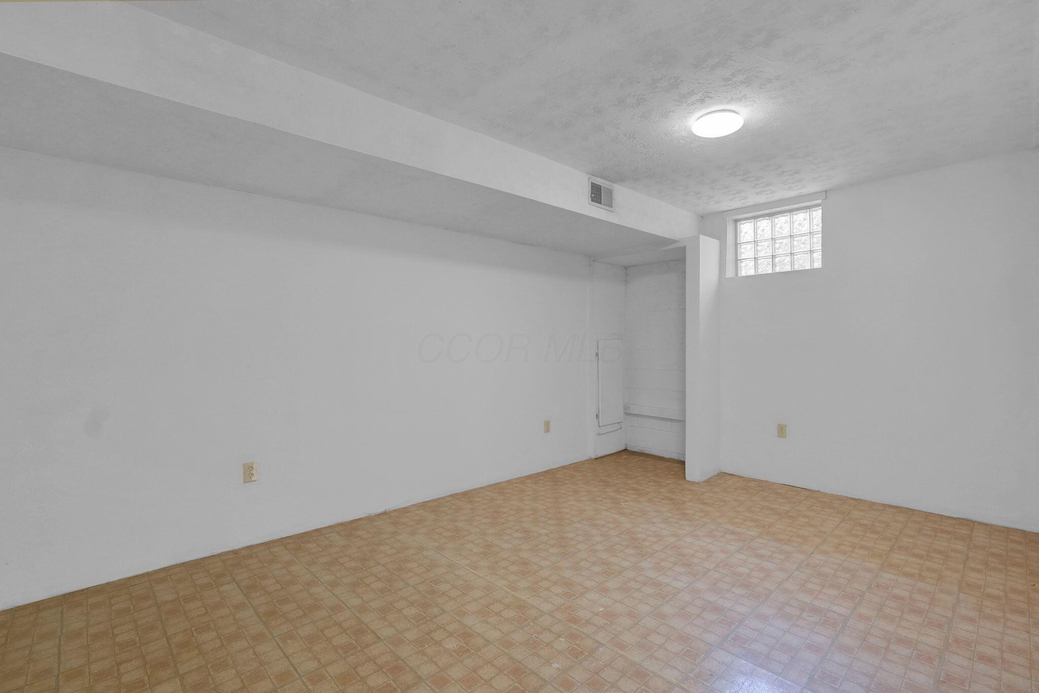 1270 Francisco Road