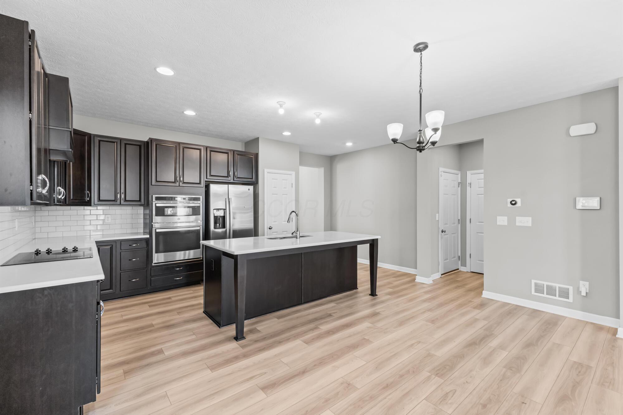 6553 Bowery Peak Lane