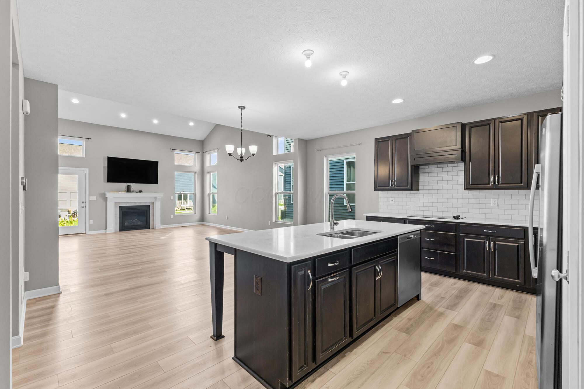 6553 Bowery Peak Lane
