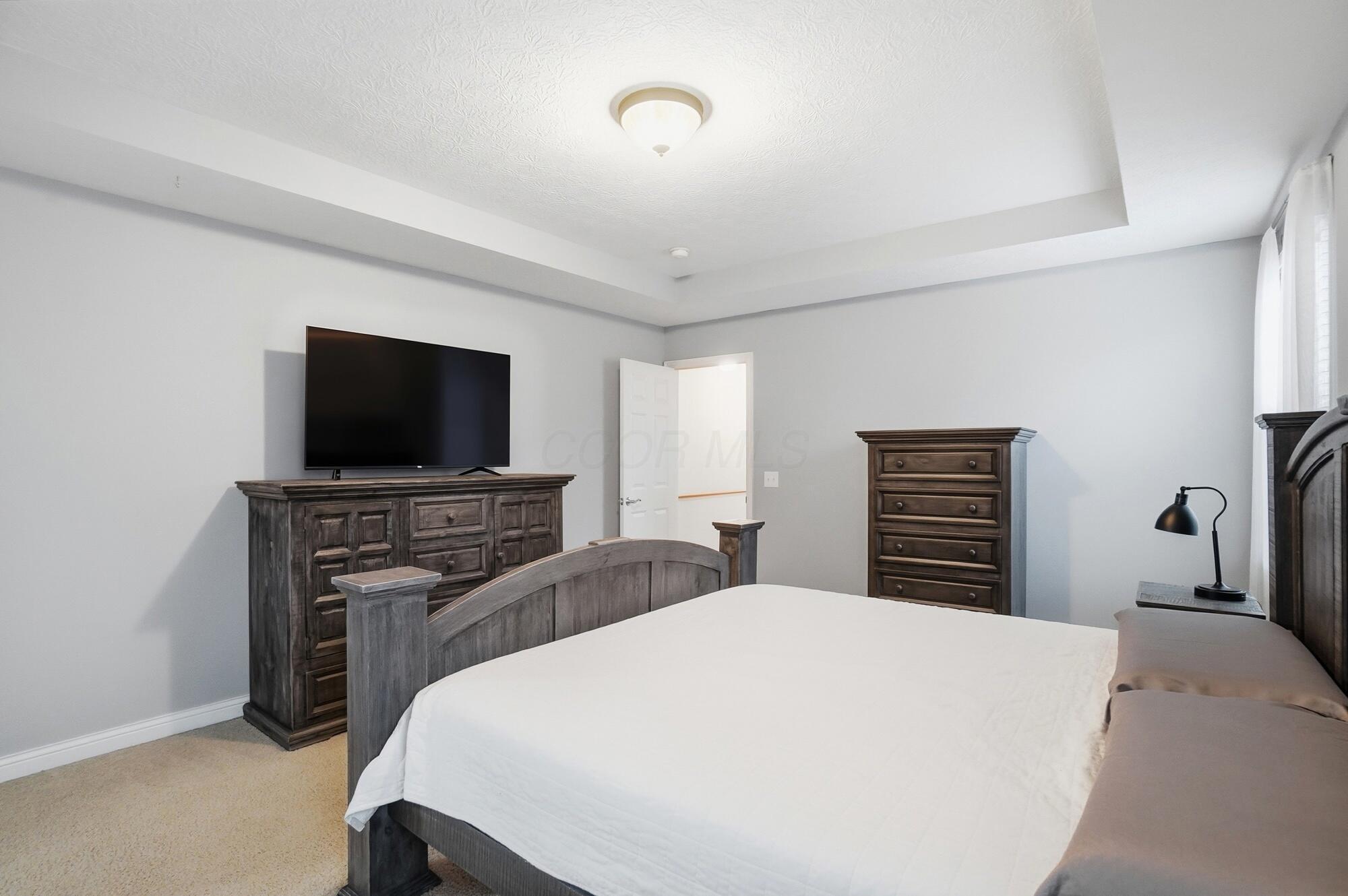 6124 Crossmont Court