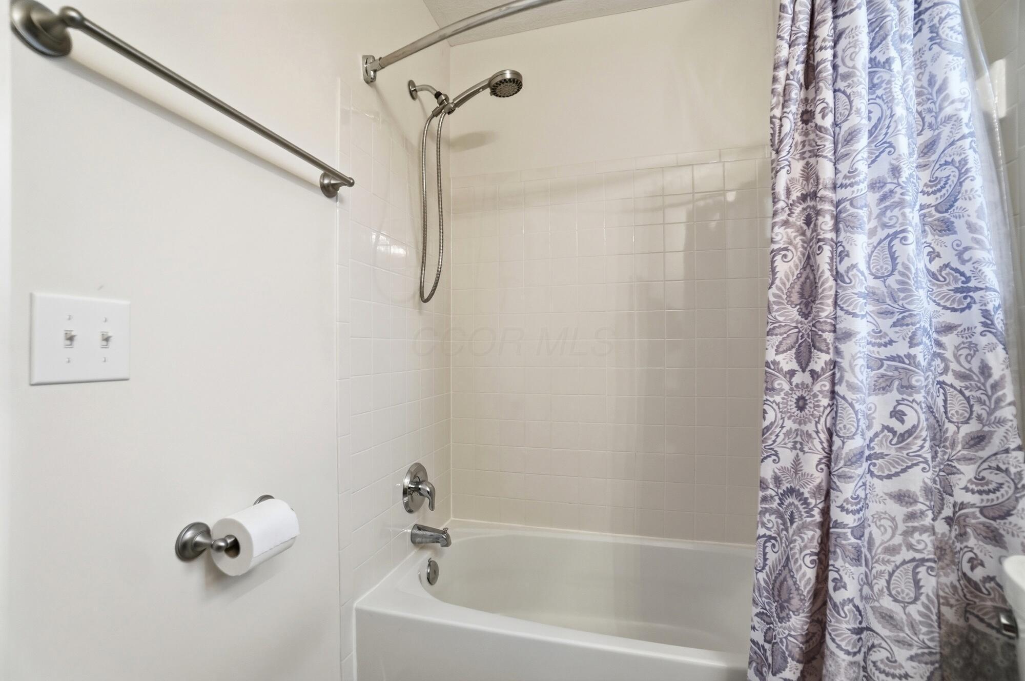 6124 Crossmont Court