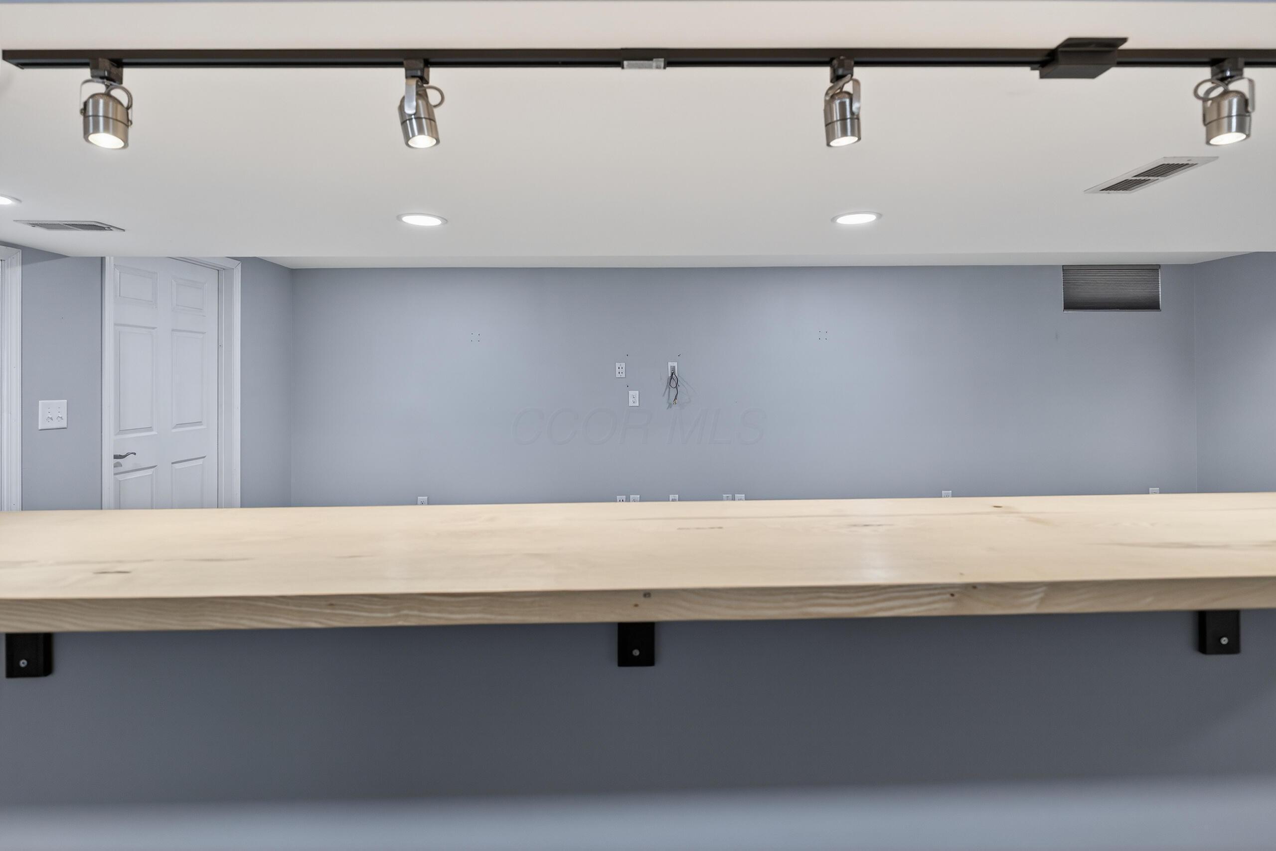 7565 Harbour Town Drive