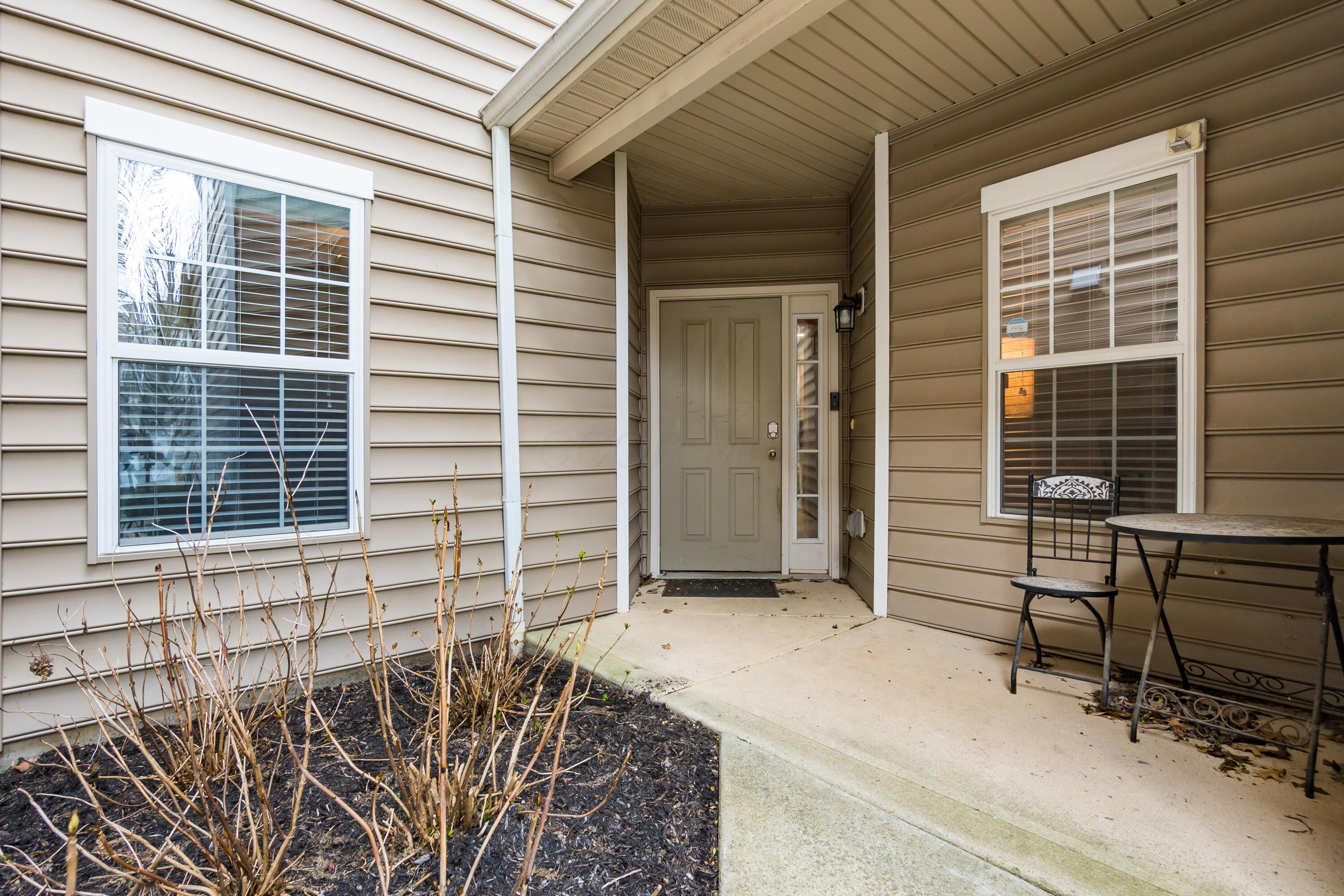 6144 Sowerby Lane