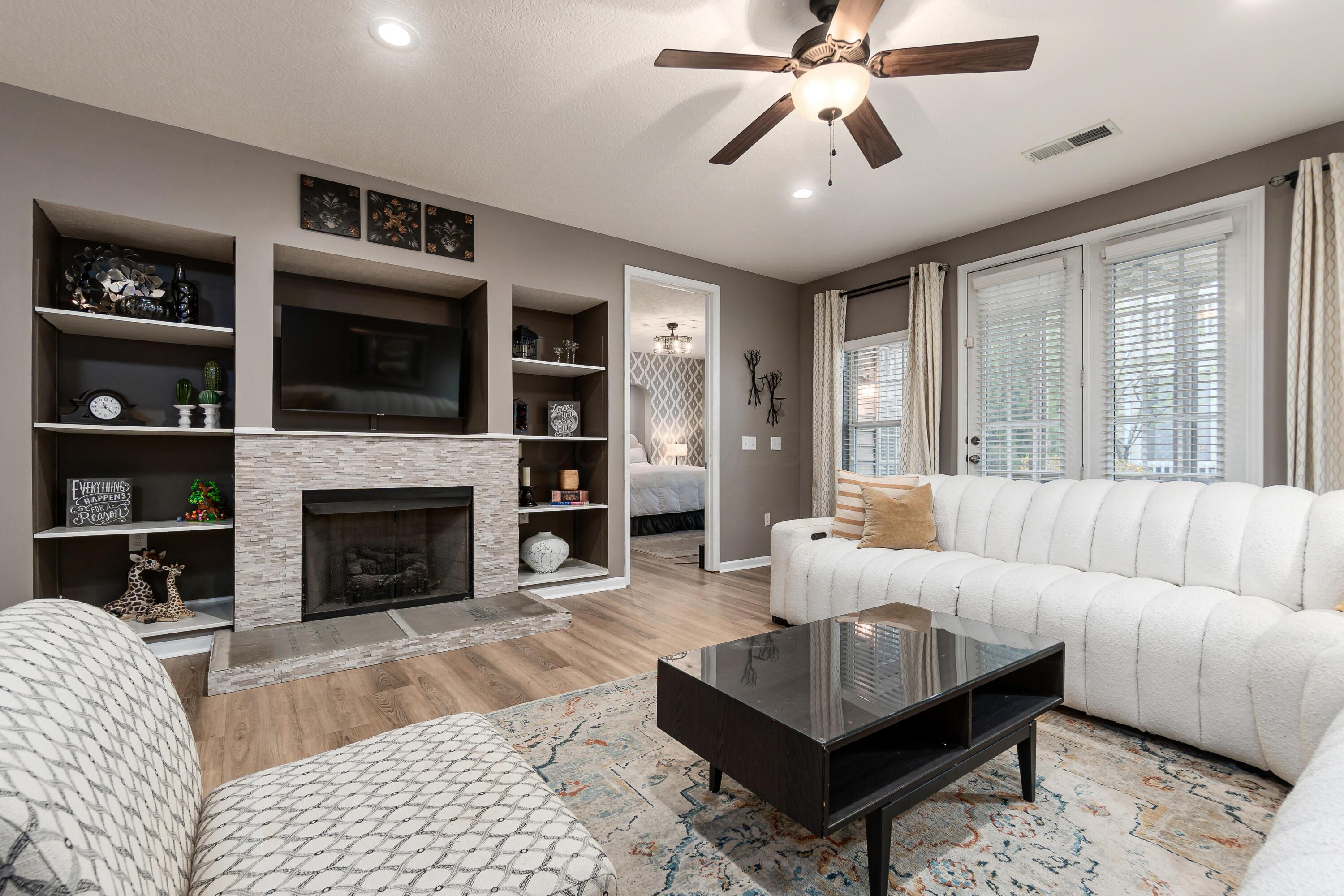 6144 Sowerby Lane