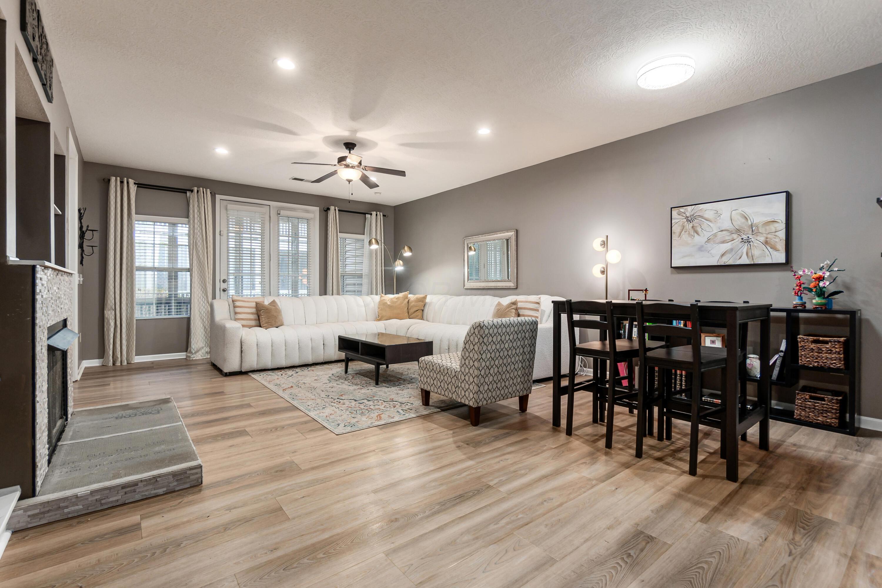 6144 Sowerby Lane