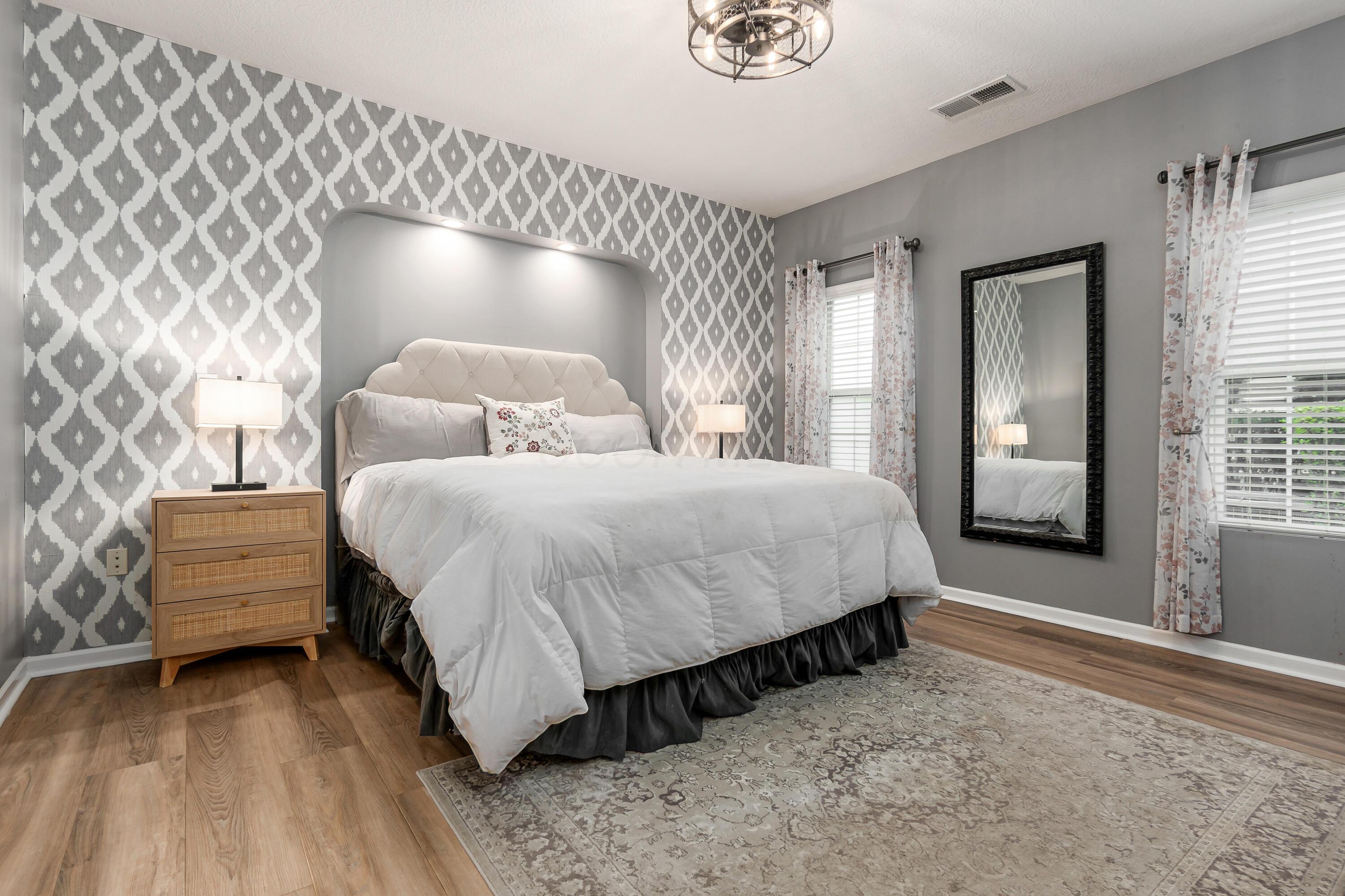 6144 Sowerby Lane