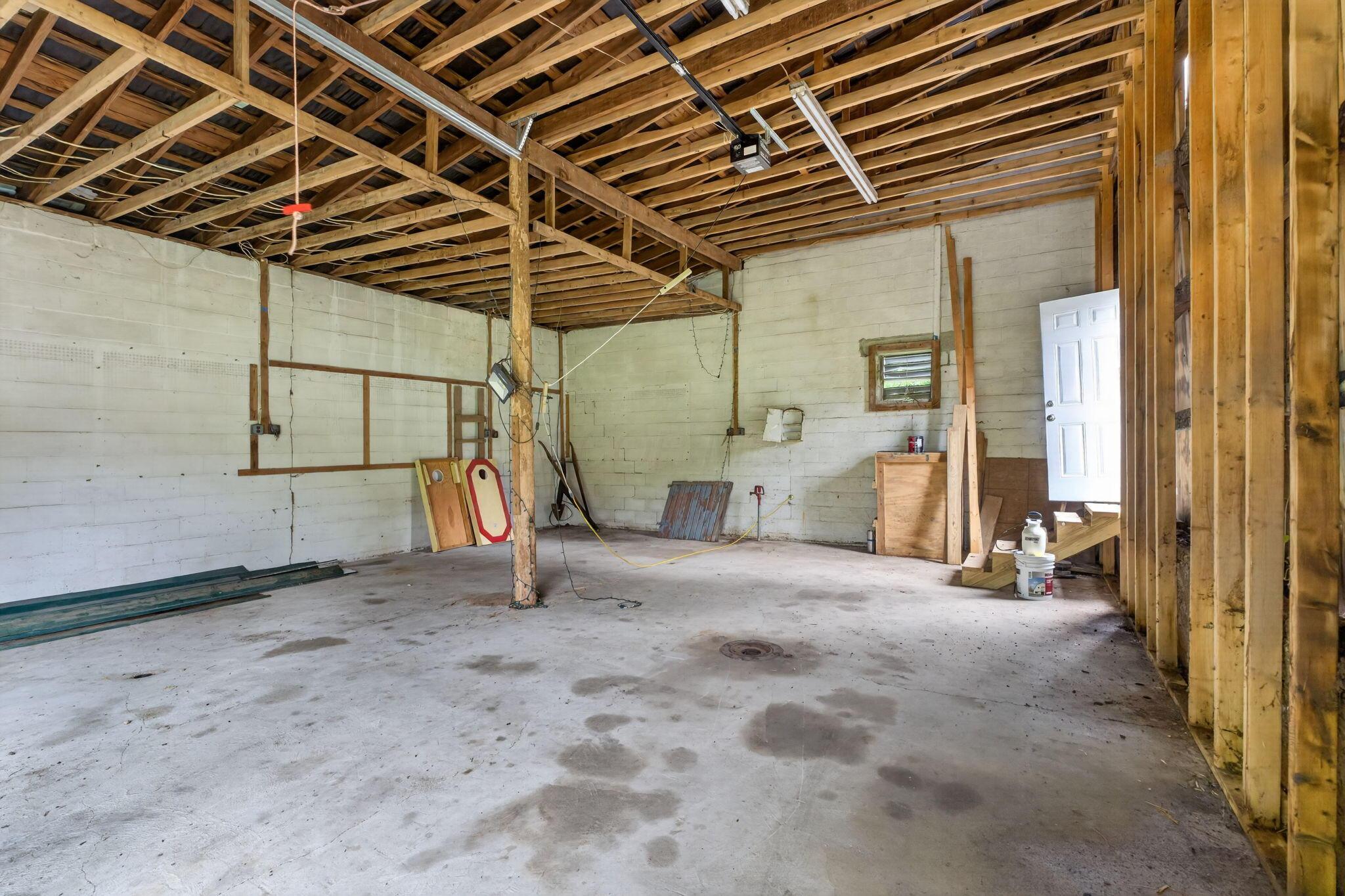 2717 Darling Road