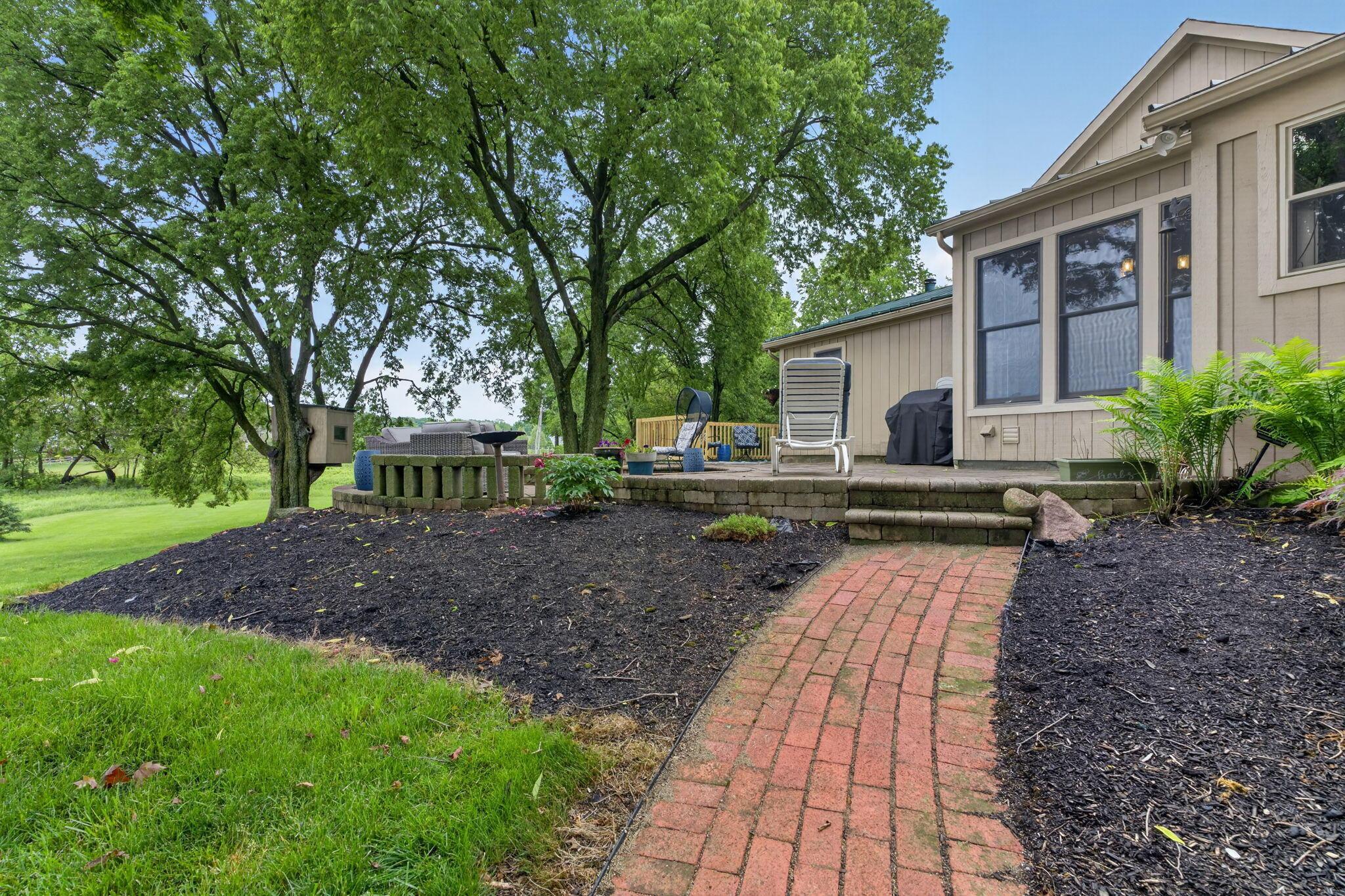 2717 Darling Road