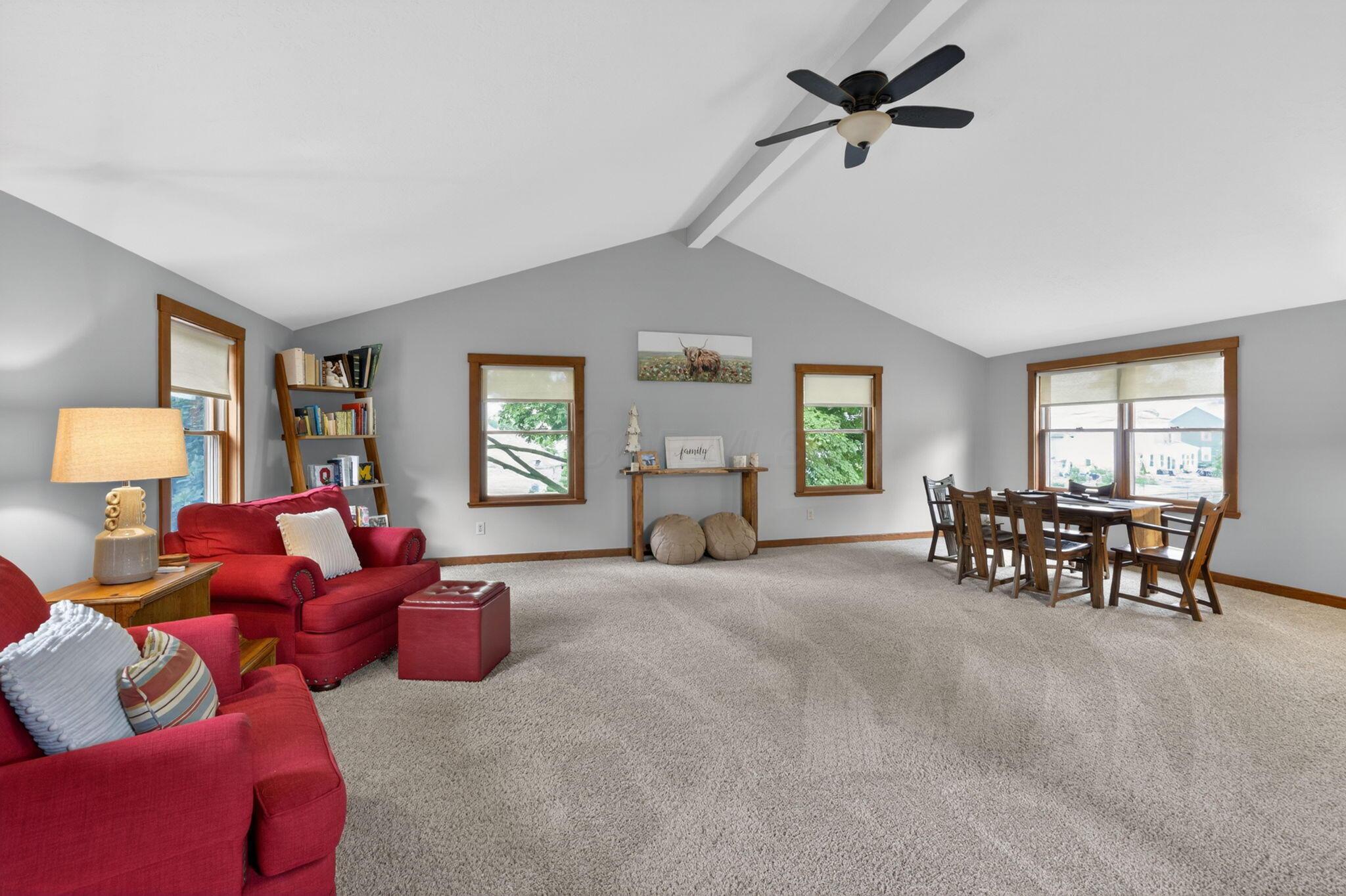 2717 Darling Road