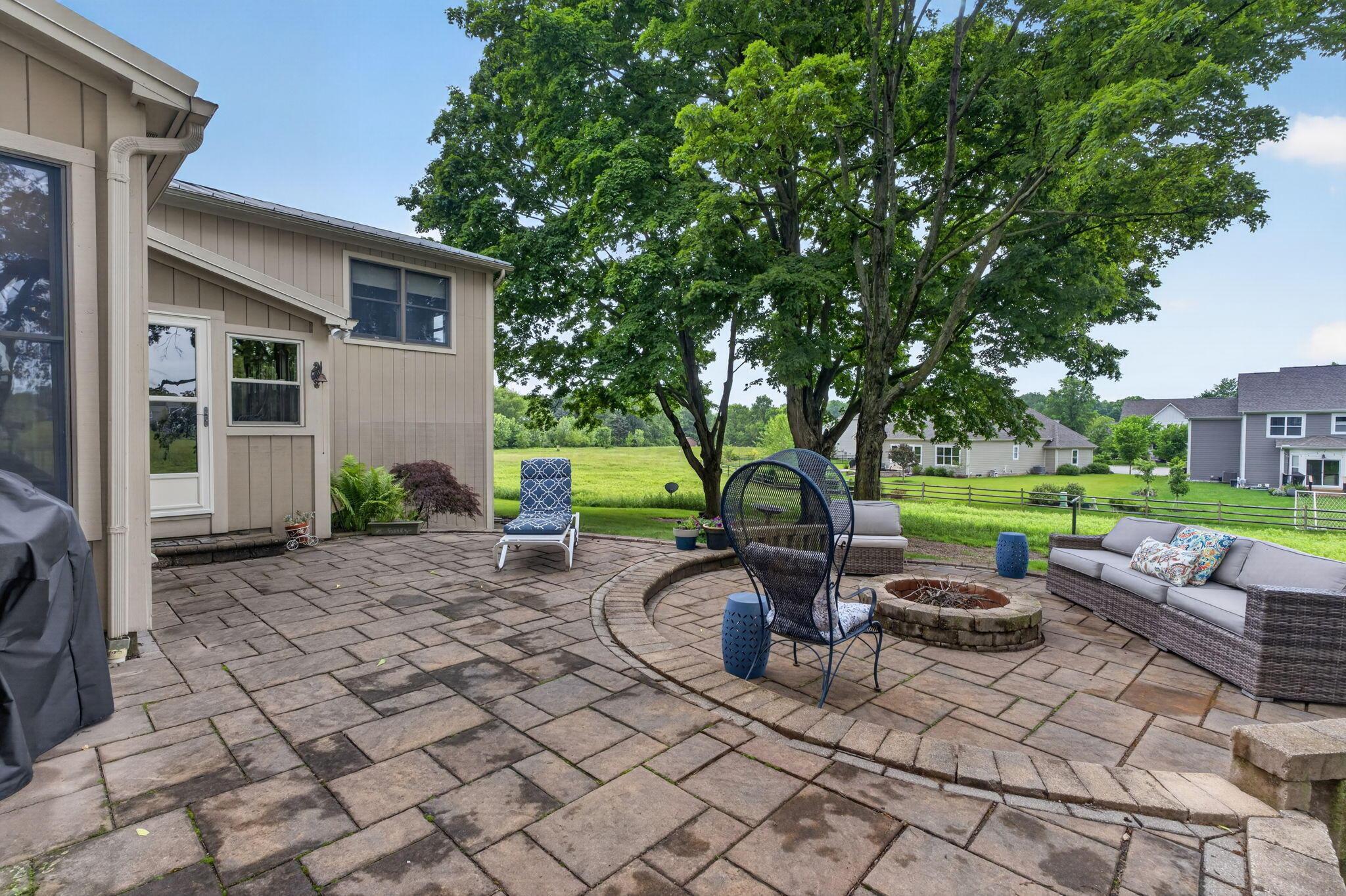 2717 Darling Road