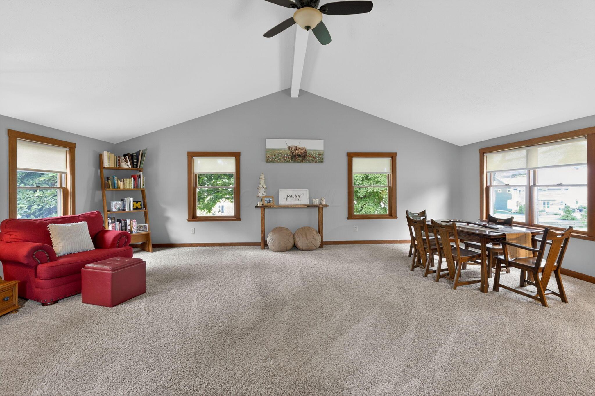 2717 Darling Road