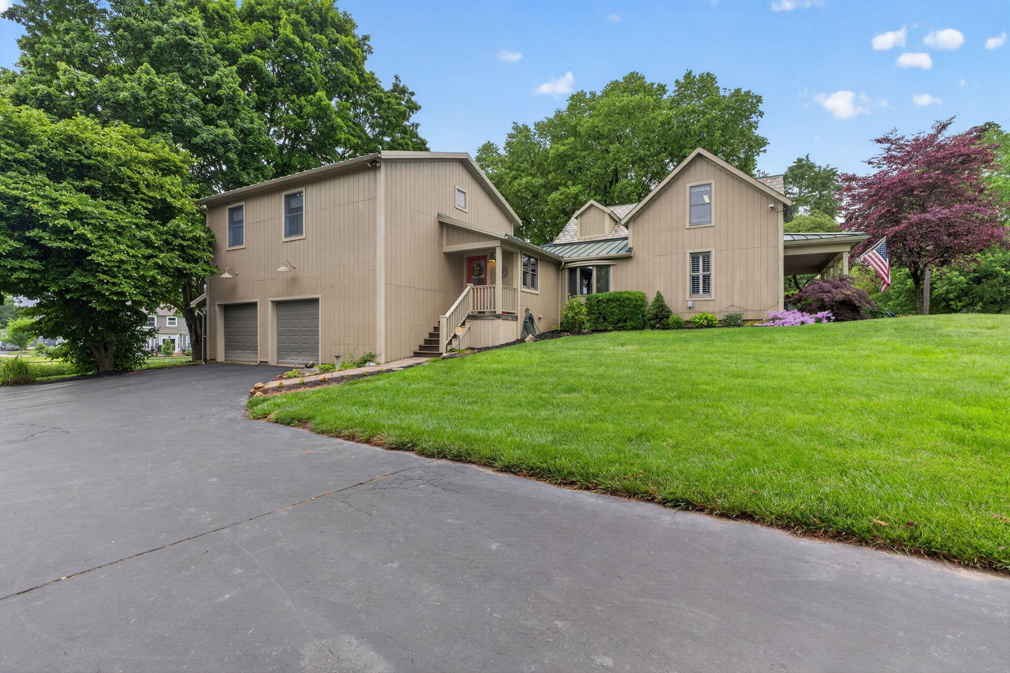 2717 Darling Road