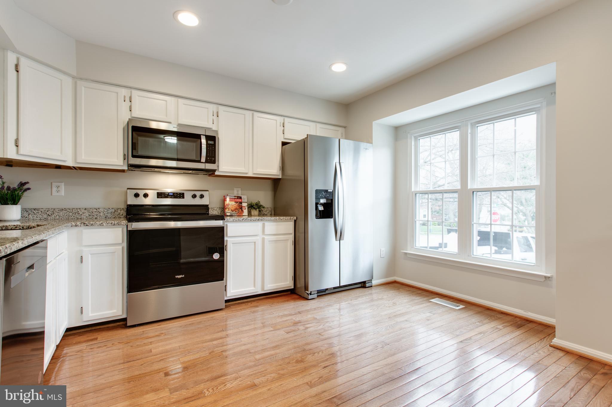 551 GREENCREST LANE 11