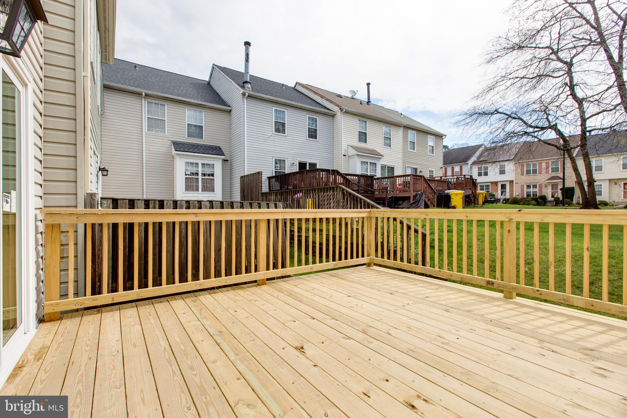 551 GREENCREST LANE 11