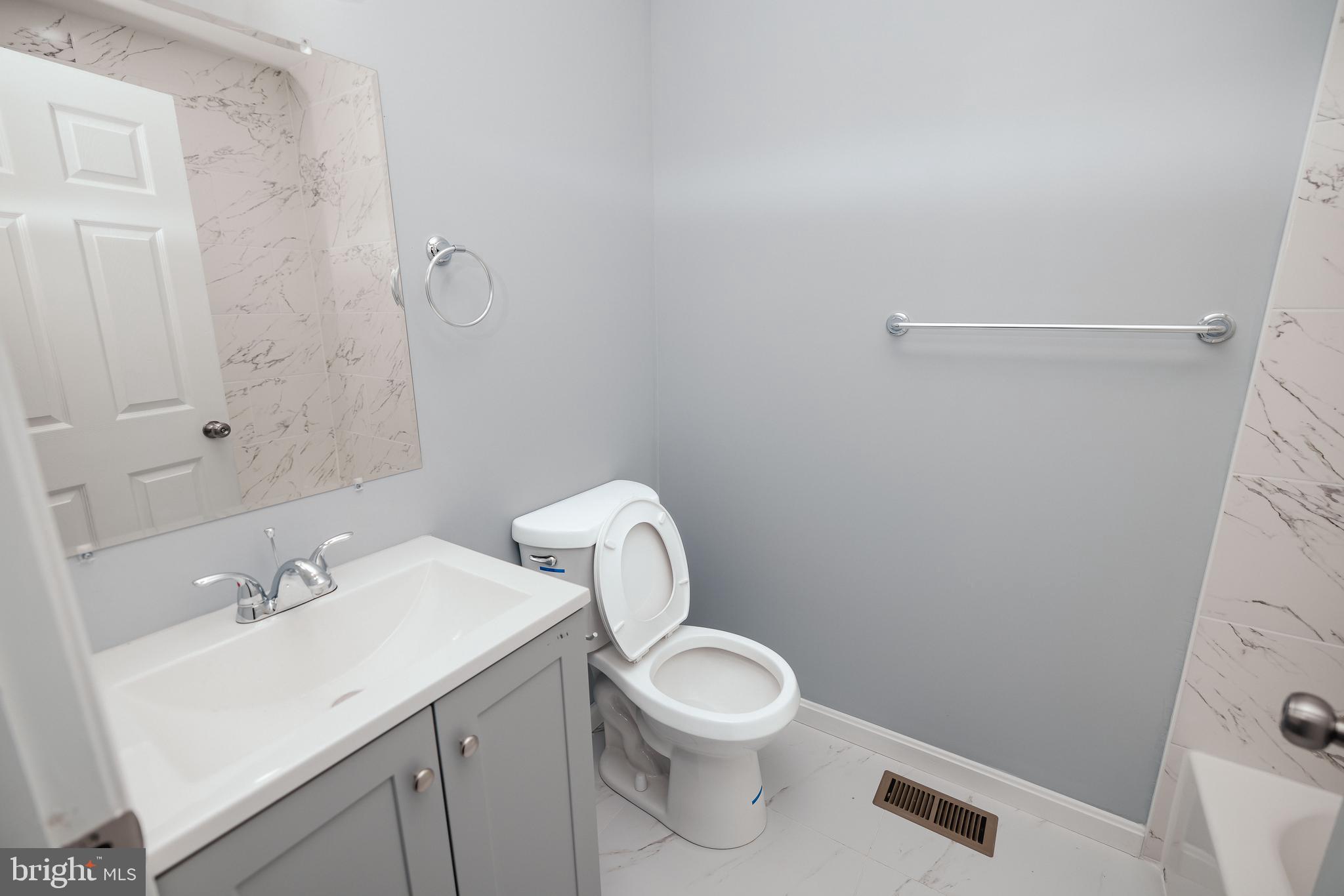 1621 CLIFTVIEW AVENUE