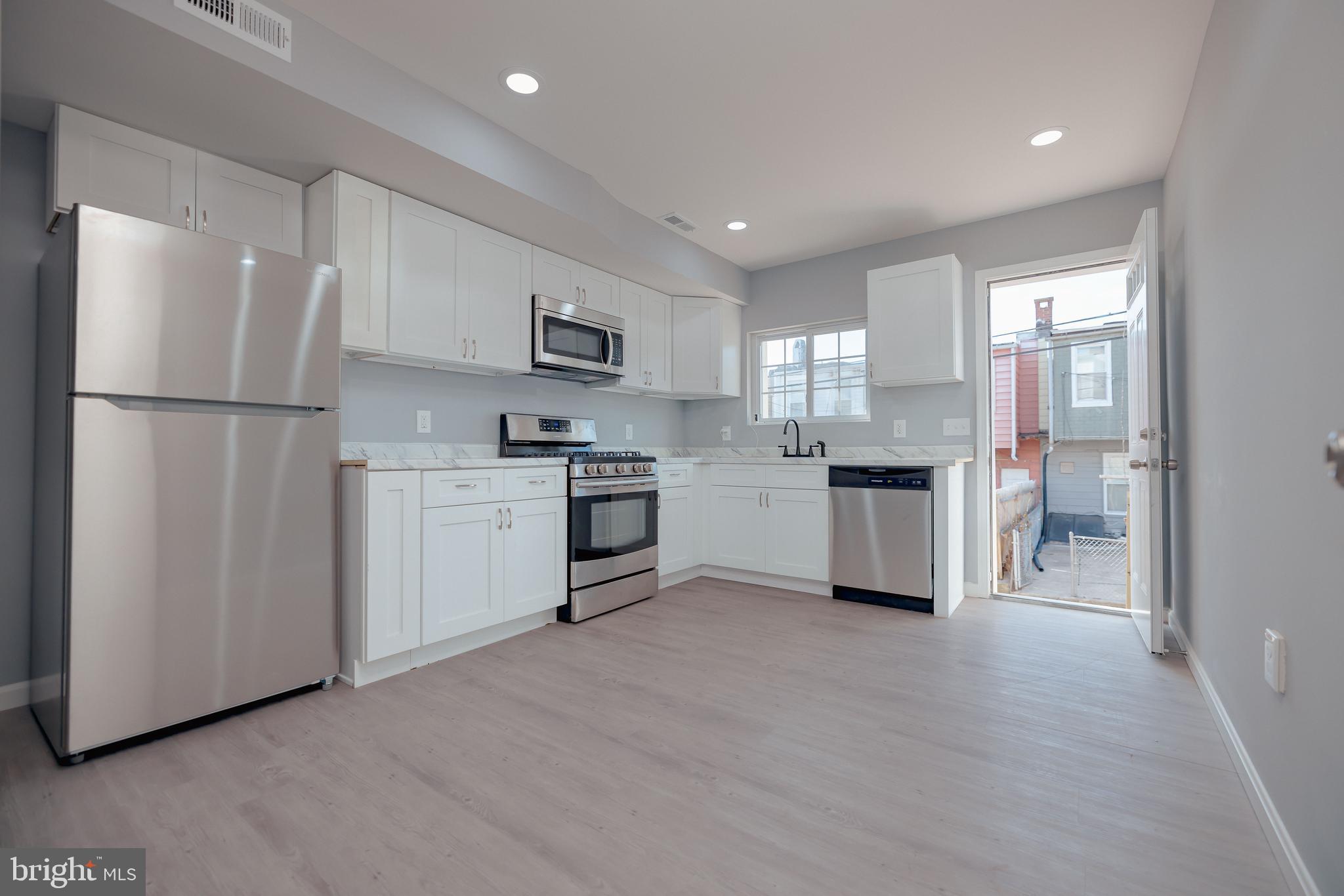 1621 CLIFTVIEW AVENUE