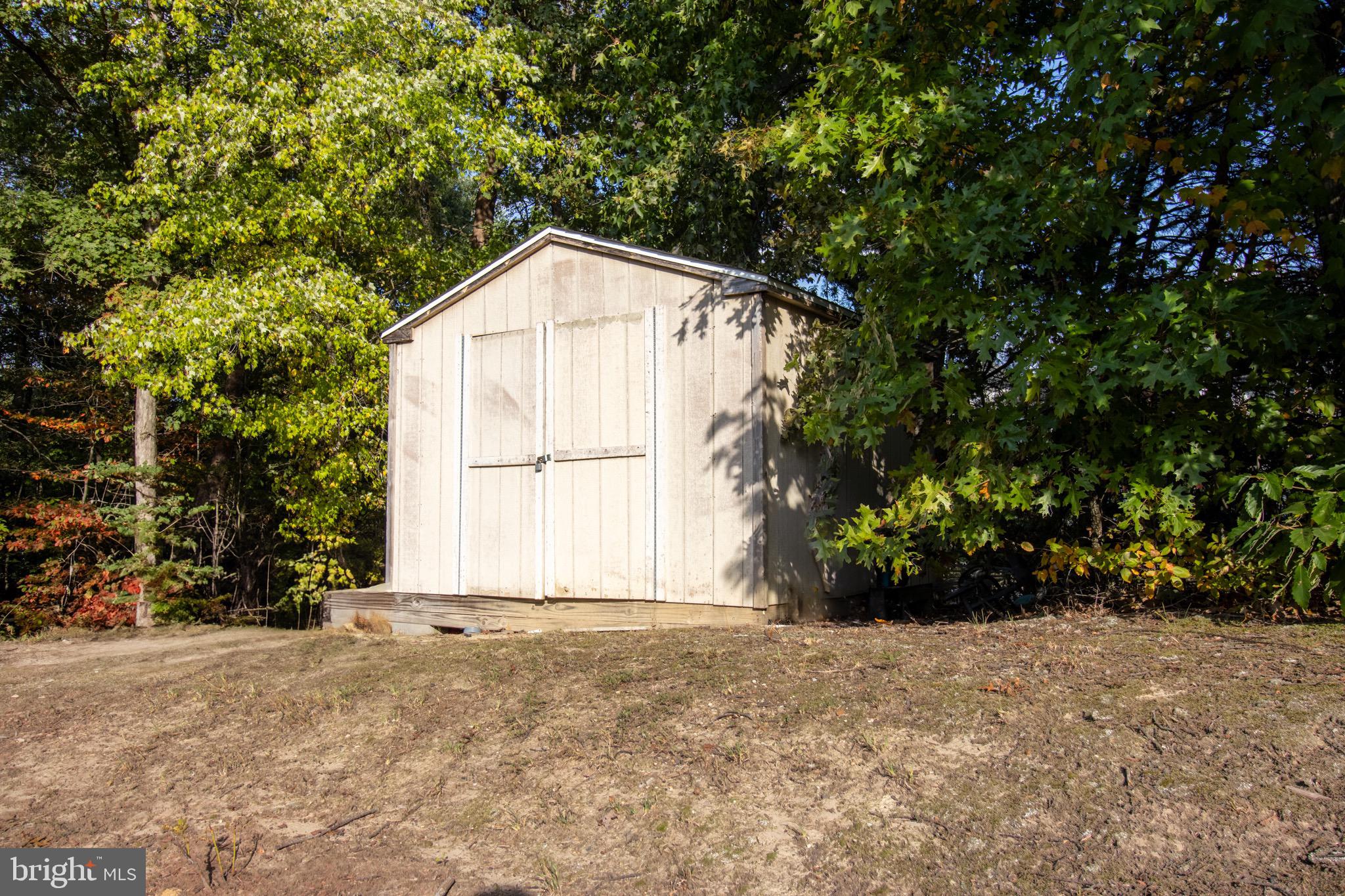 5709 NIGHT SERGEANT COURT