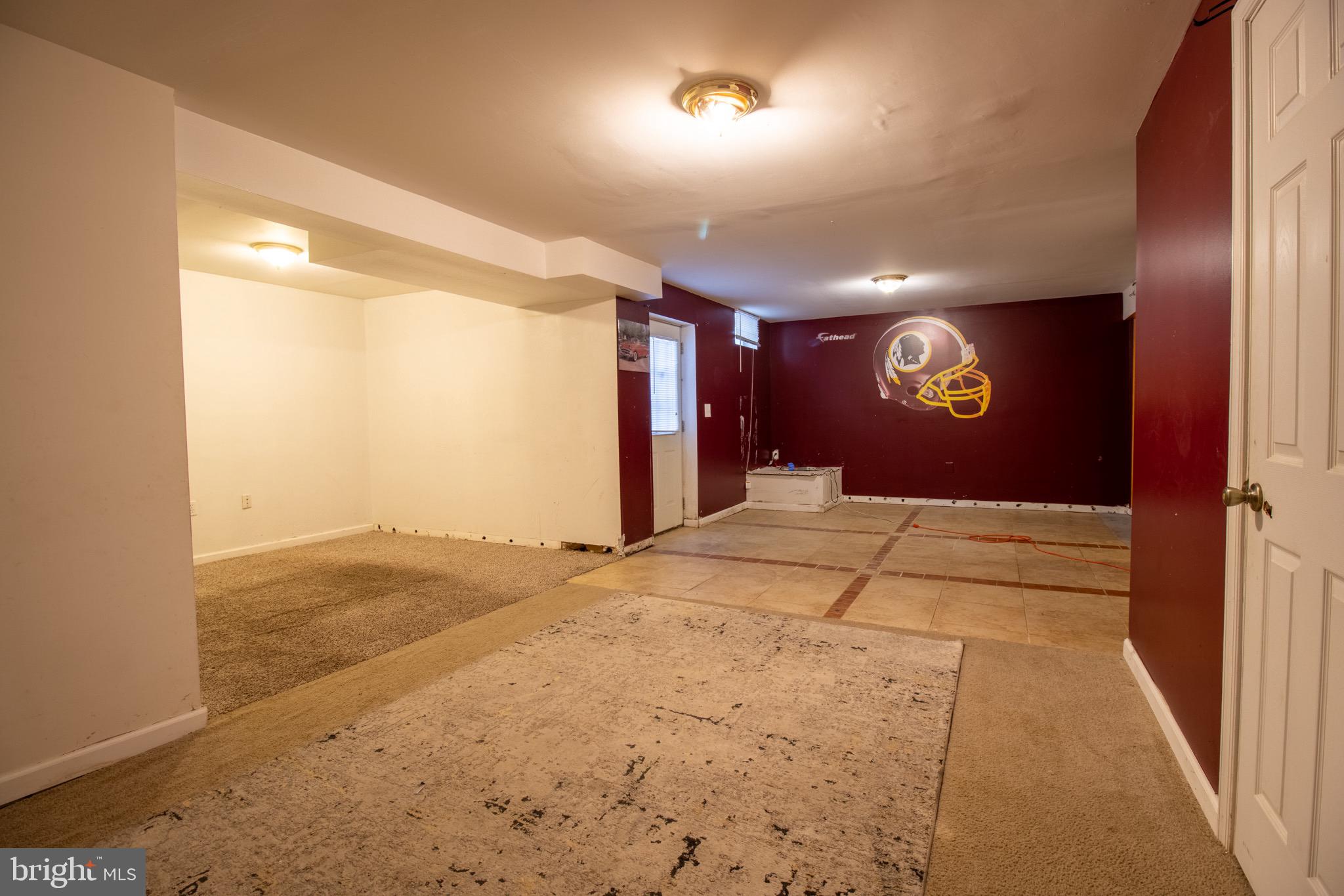 5709 NIGHT SERGEANT COURT