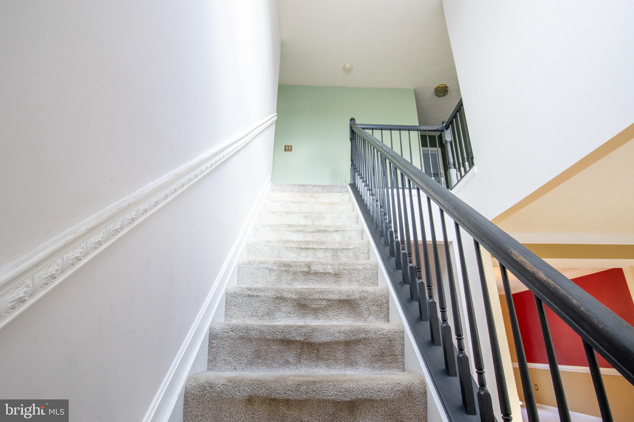 5709 NIGHT SERGEANT COURT