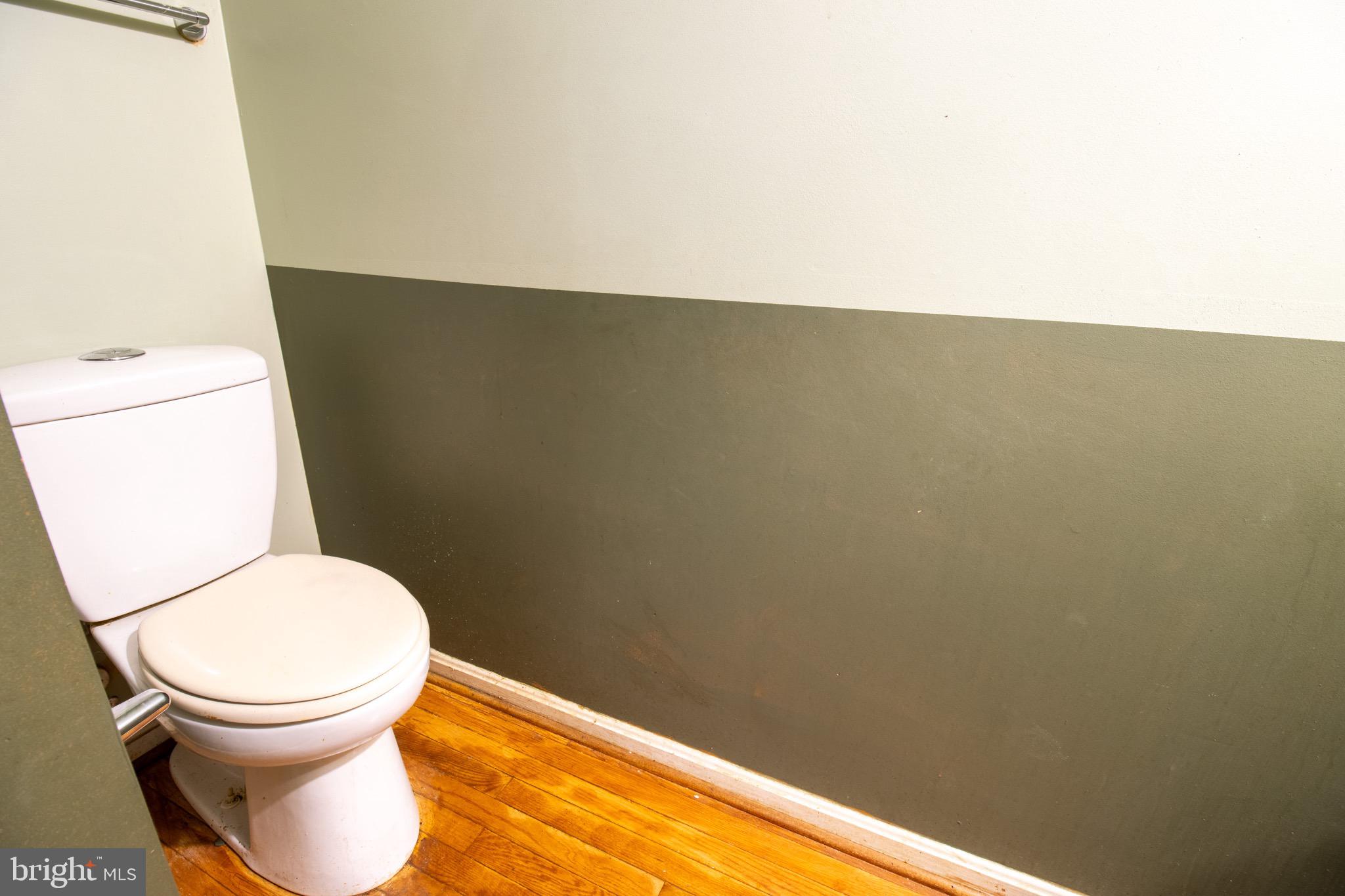 5709 NIGHT SERGEANT COURT