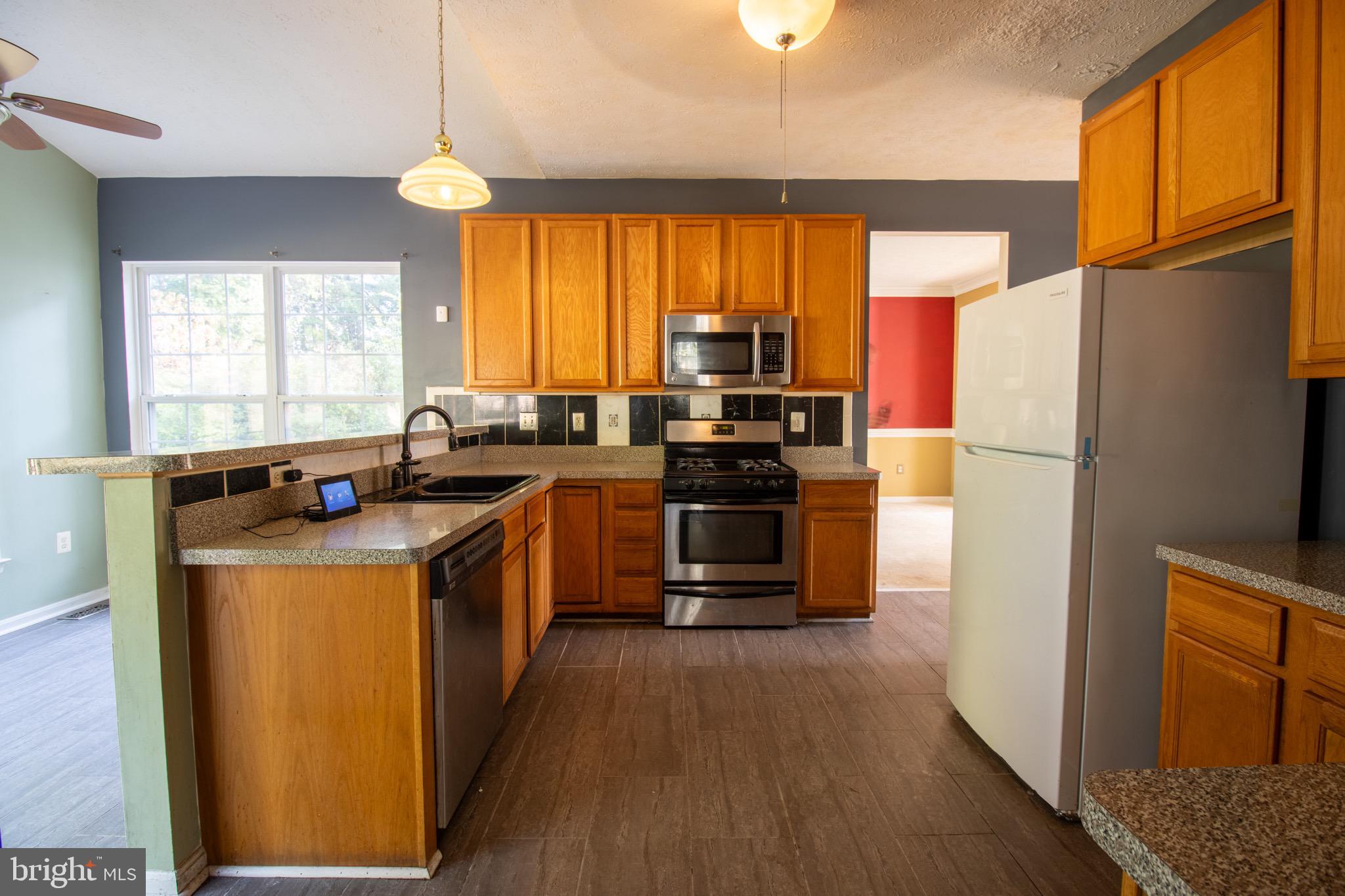 5709 NIGHT SERGEANT COURT