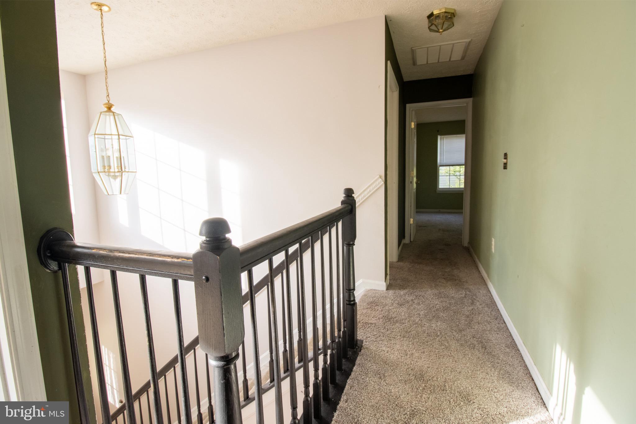 5709 NIGHT SERGEANT COURT