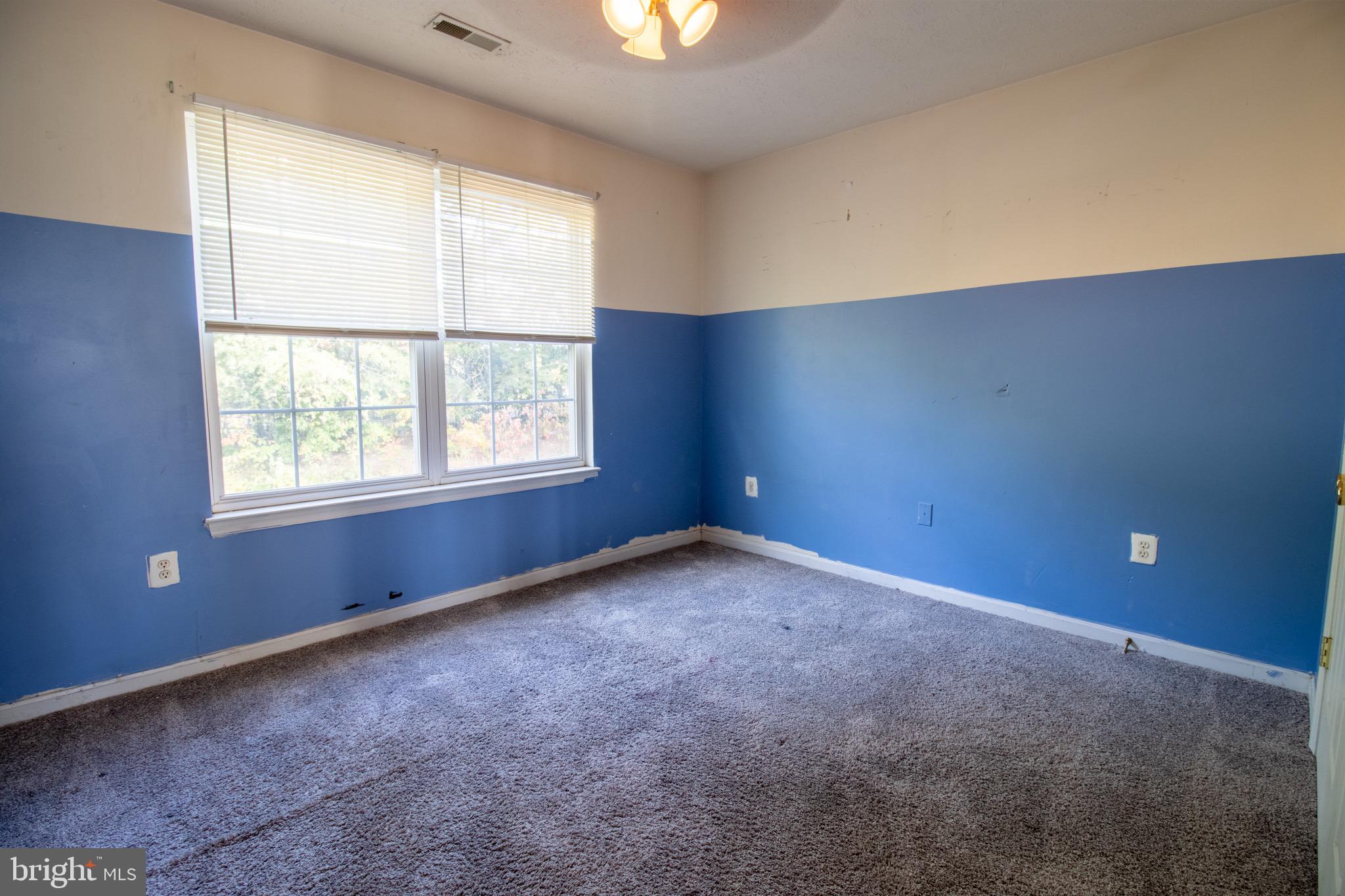 5709 NIGHT SERGEANT COURT