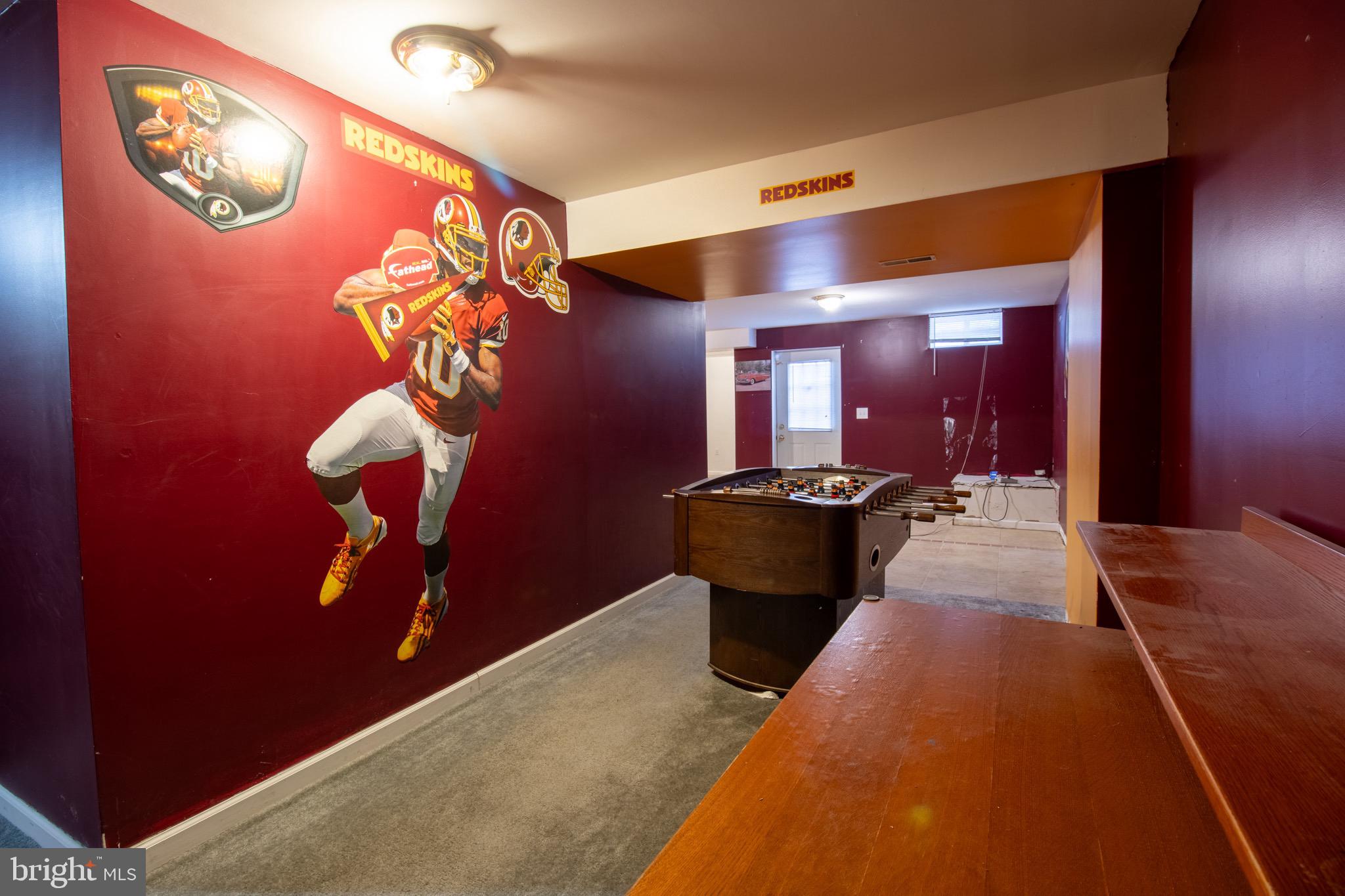 5709 NIGHT SERGEANT COURT