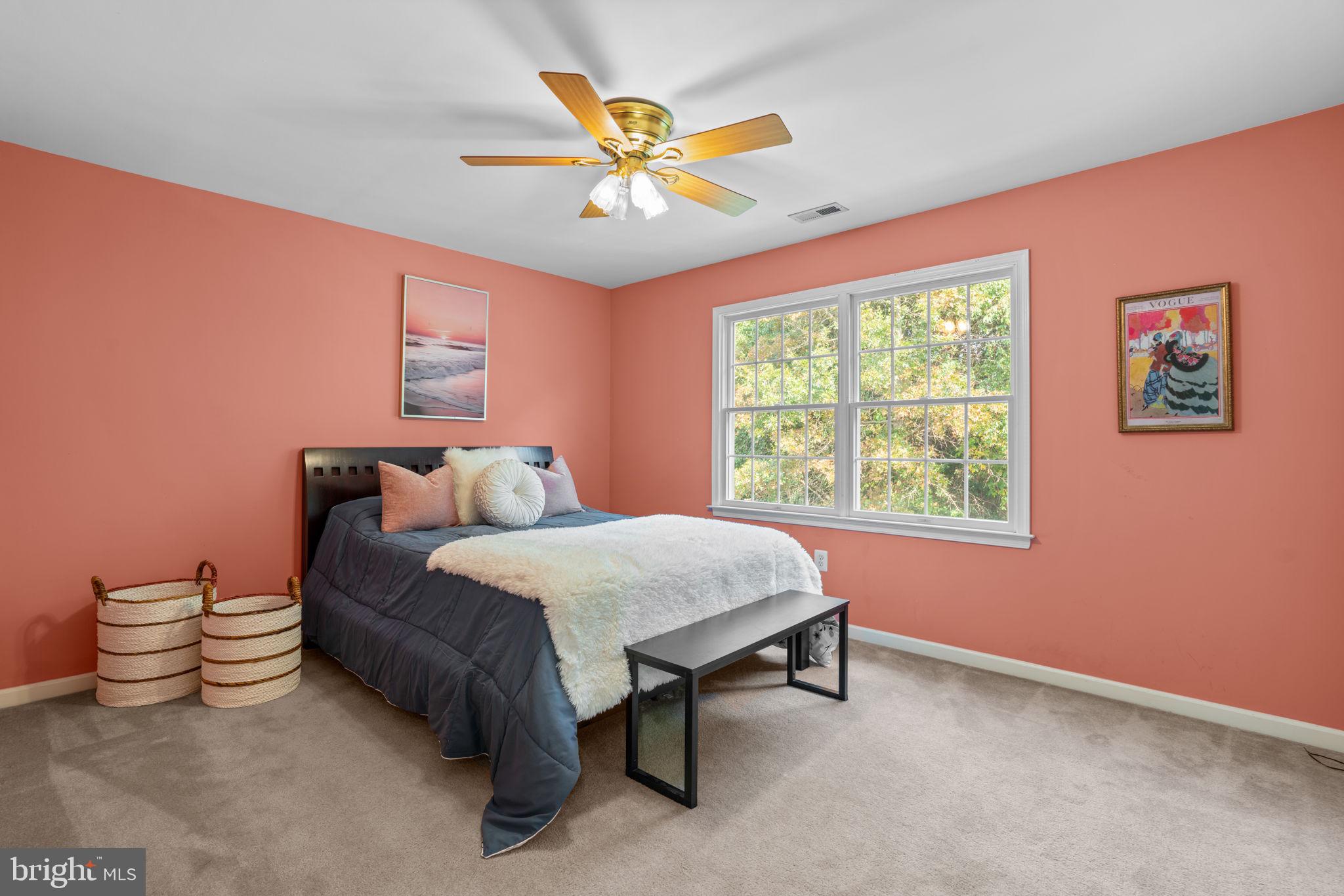 6804 CREEKWOOD COURT