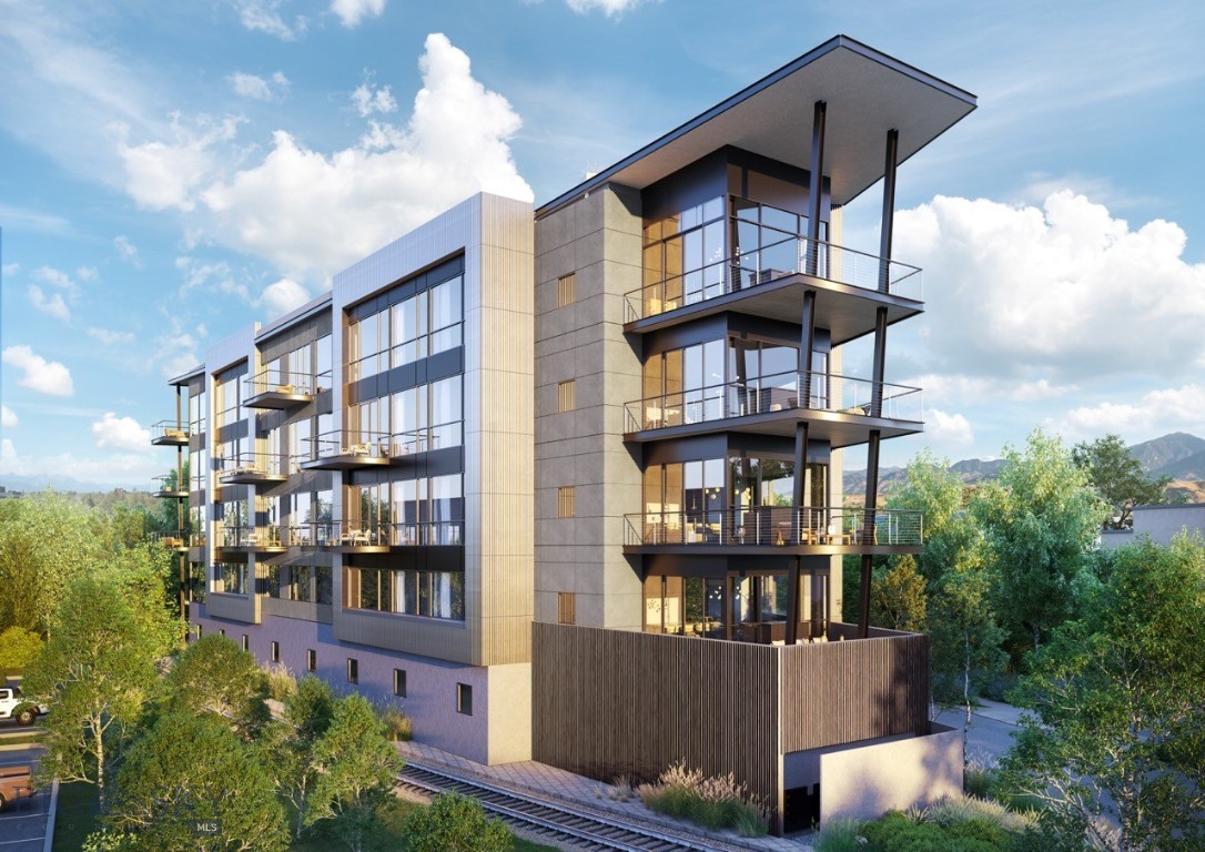 714 E Mendenhall Street 501
