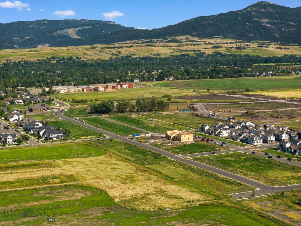 1517 Cambridge Drive