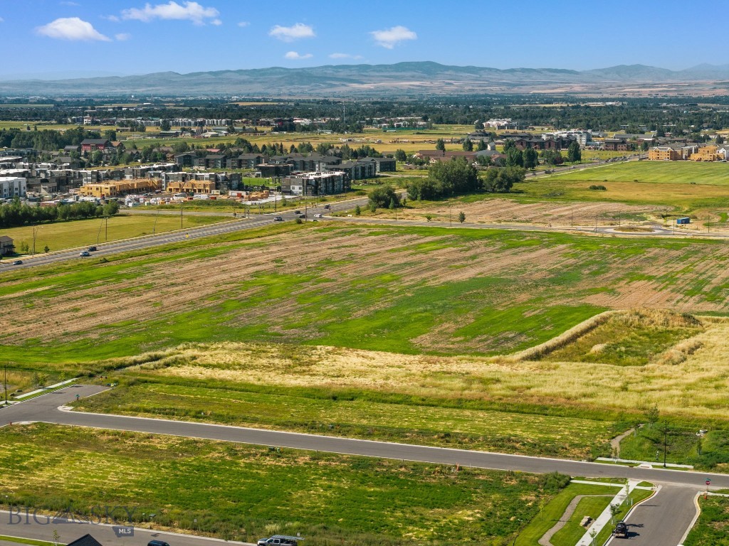 1613 Cambridge Drive