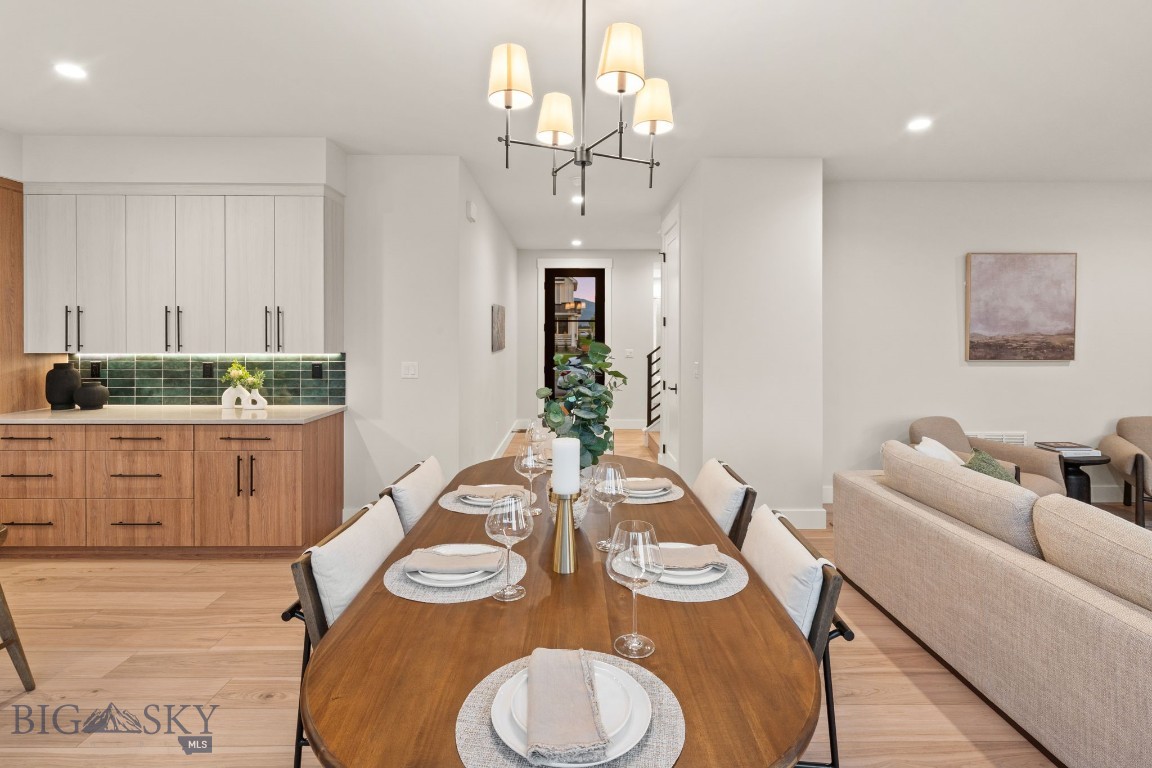 1511 Scotch Pine Lane